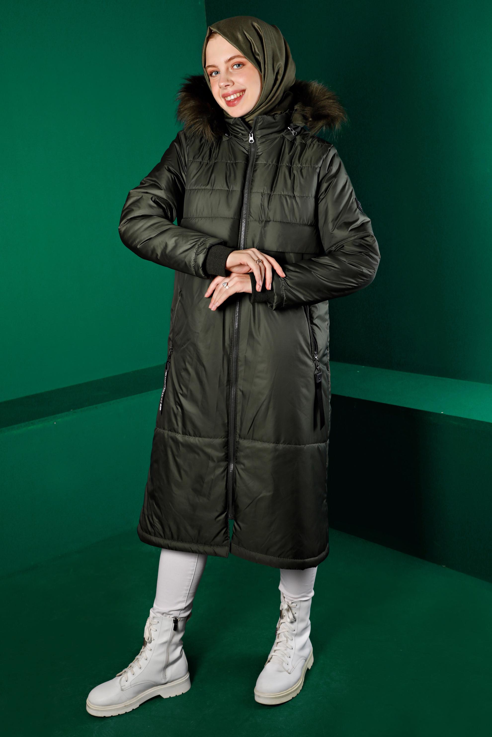 Tesettür giyim HAKİ KAPÜŞONU KÜRKLÜ ŞİŞME KABAN 90318 