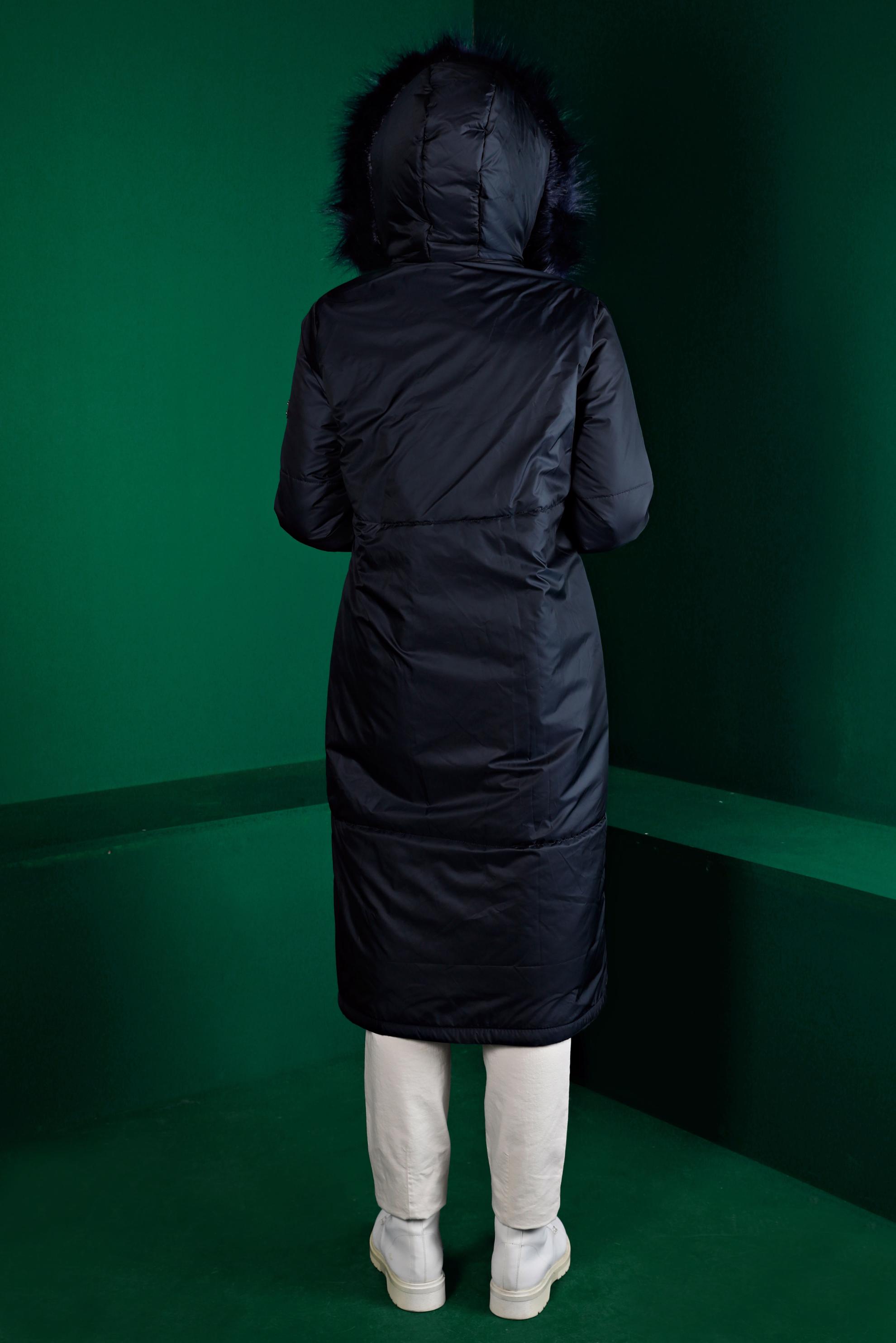 Tesettür giyim LACİVERT KAPÜŞONU KÜRKLÜ ŞİŞME KABAN 90318 