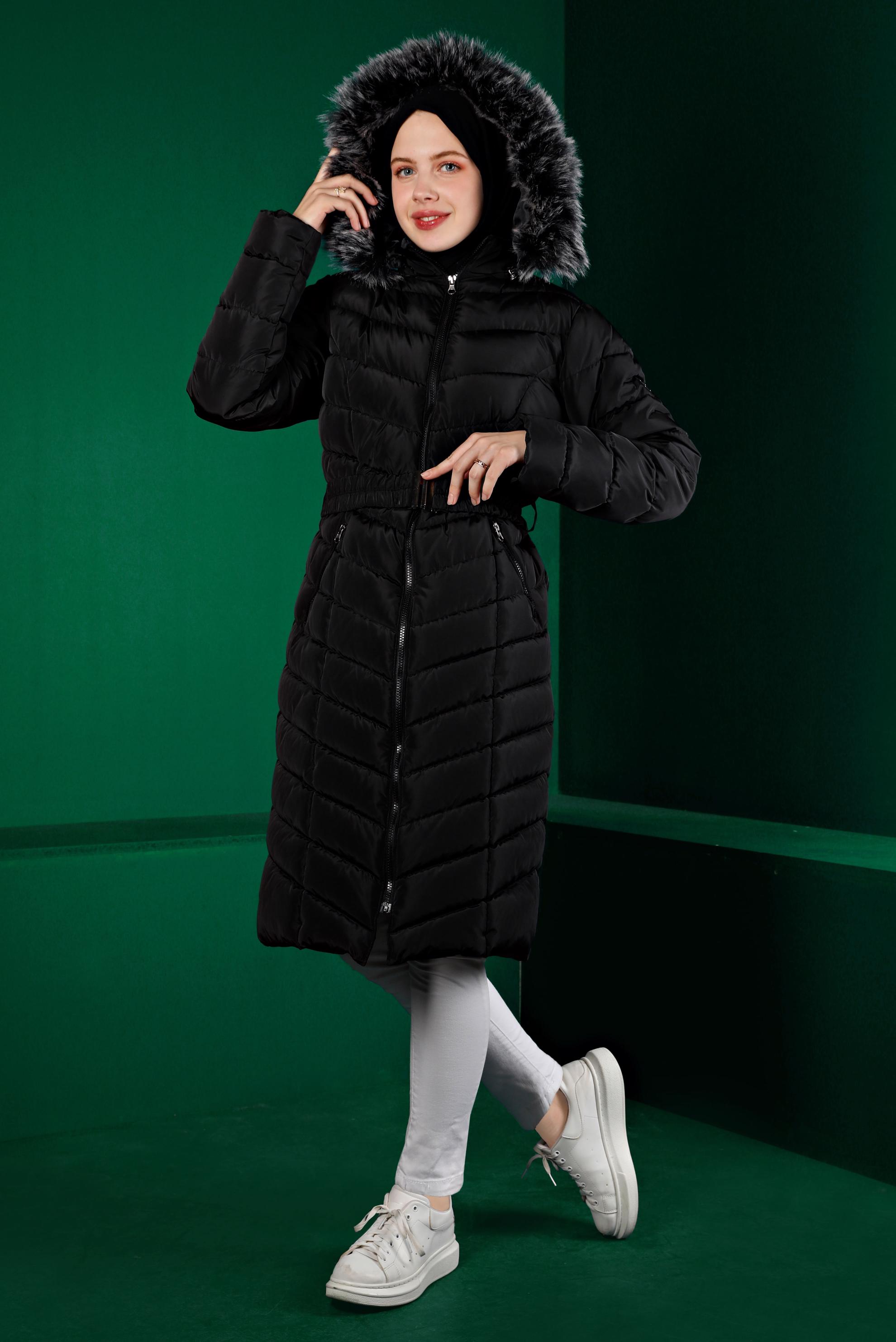 Tesettür giyim SİYAH KEMERLİ KAPÜŞONLU ŞİŞME KABAN 90328