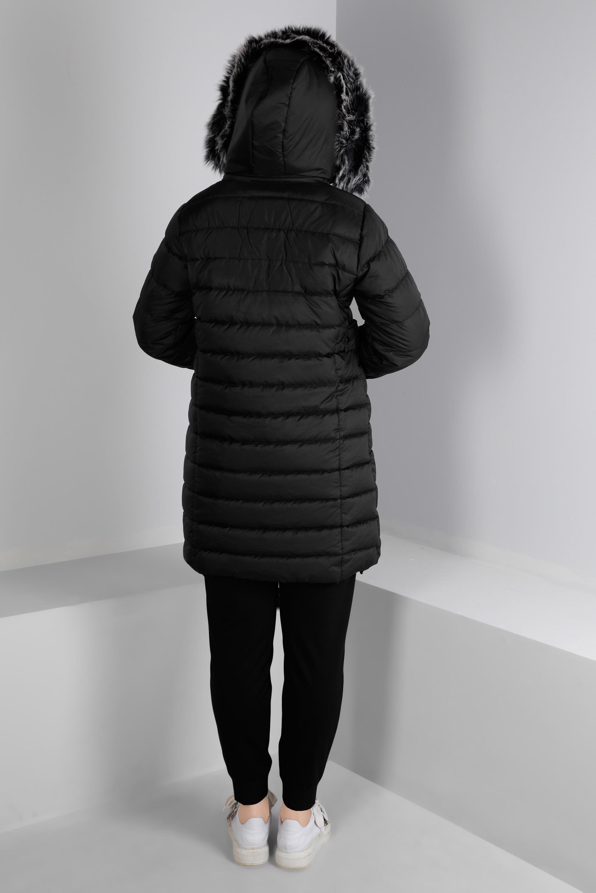 Tesettür giyim SİYAH KAPÜŞONU KÜRKLÜ CEP DETAYLI ŞİŞME KABAN 90330