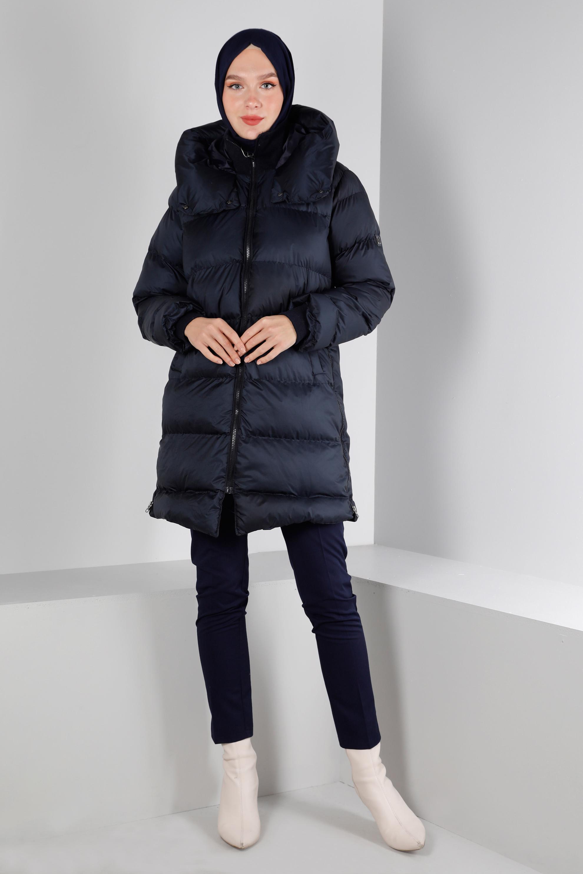 Tesettür giyim LACİVERT FERMUARLI KAPÜŞONLU ŞİŞME KABAN 90331