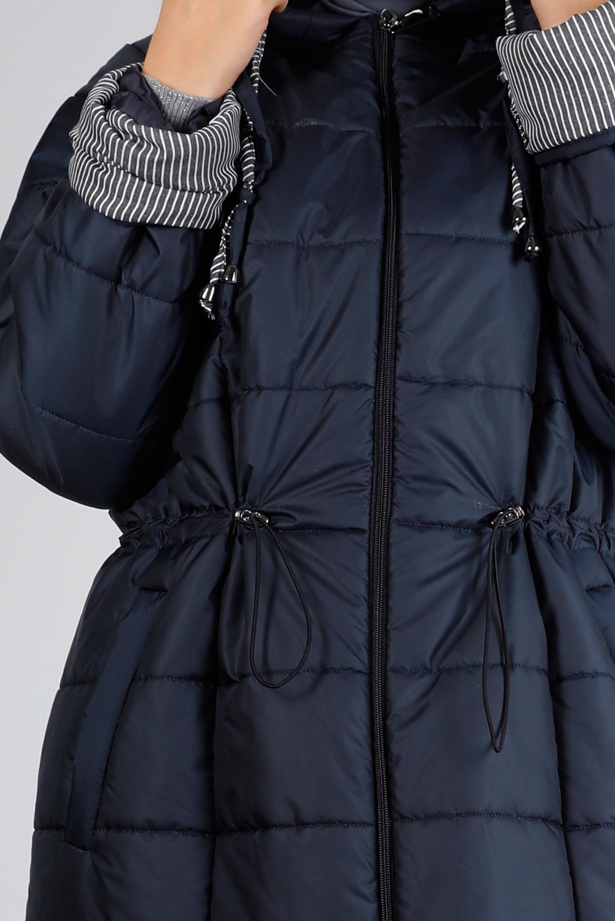 Tesettür giyim LACİVERT BELİ BÜZGÜLÜ KAPÜŞONLU ŞİŞME KABAN 90332 