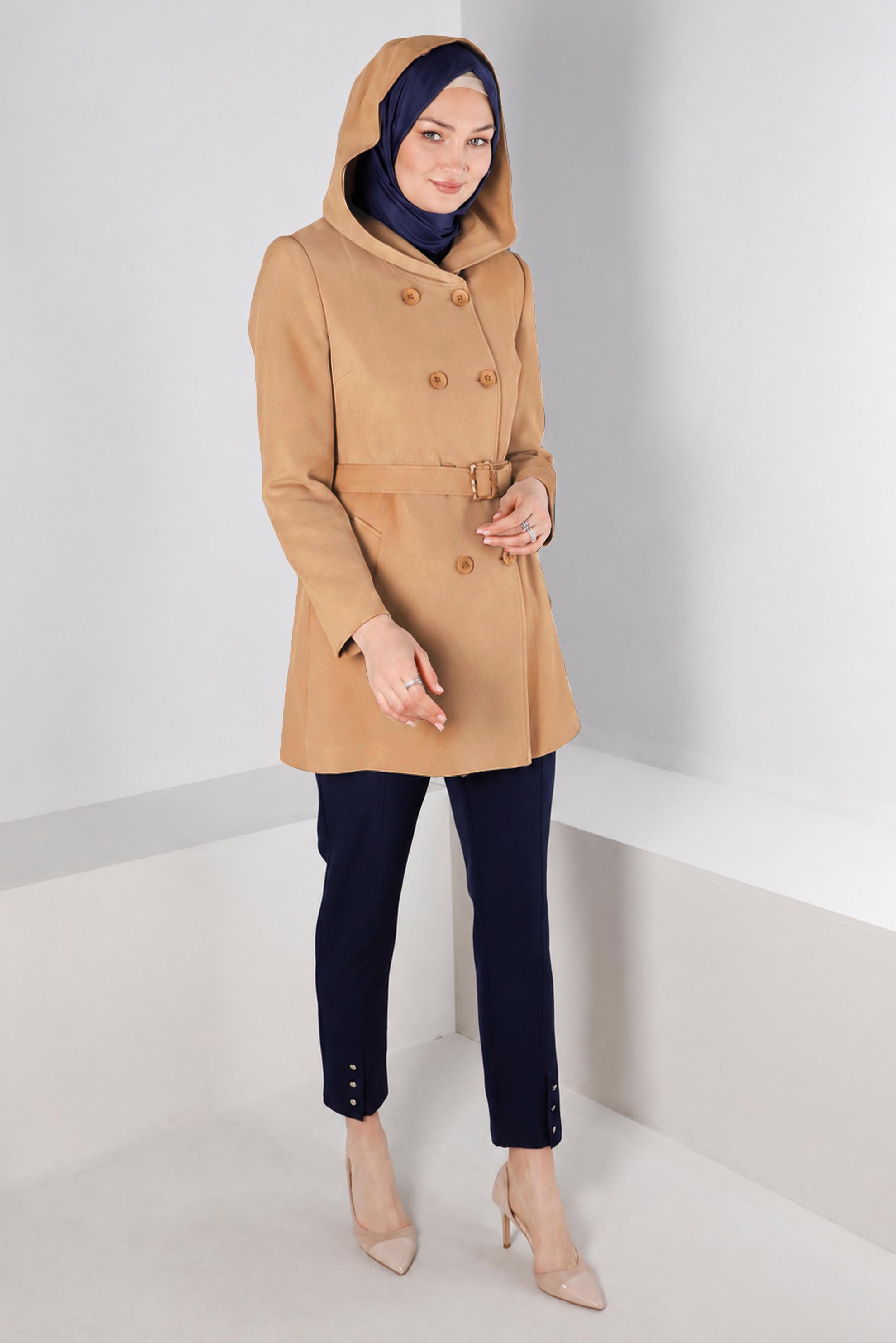Vêtements hijab BEIGE MANTEAU À CAPUCHE ET CEINTURE 90352