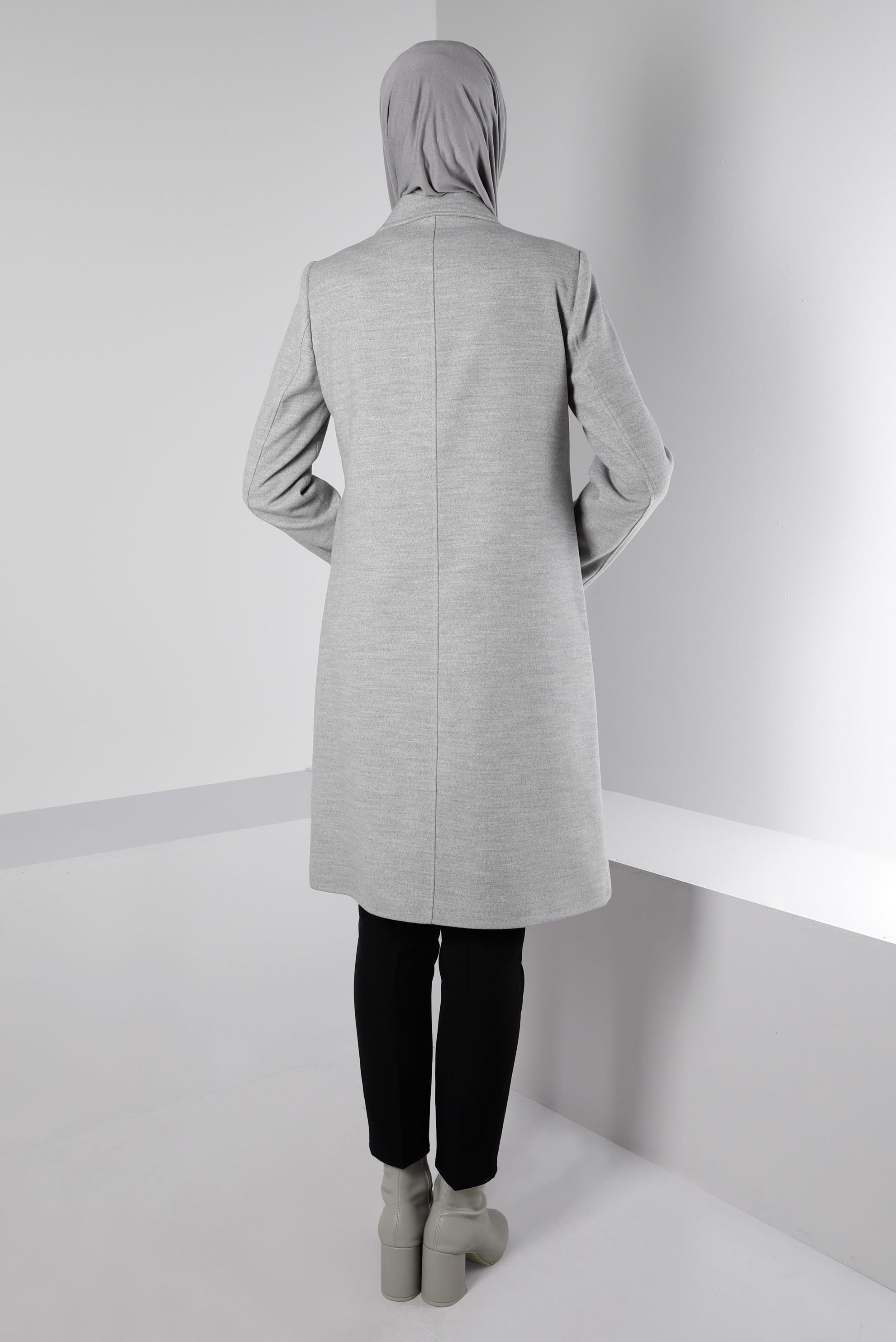 Tesettür giyim GRİ KRUVAZE YAKA DÜĞMELİ KABAN 90355 