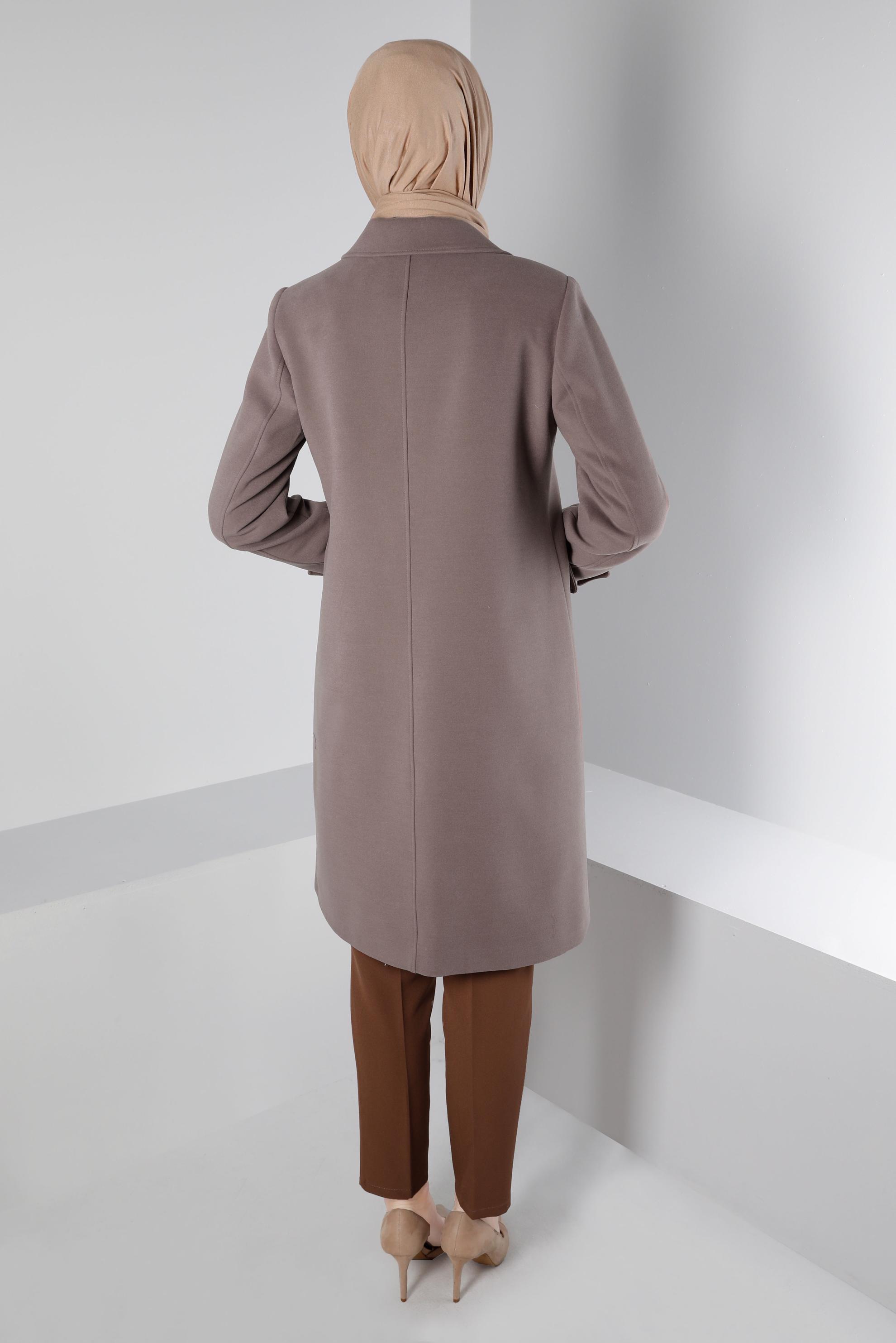 Tesettür giyim VİZON KRUVAZE YAKA DÜĞMELİ KABAN 90355 