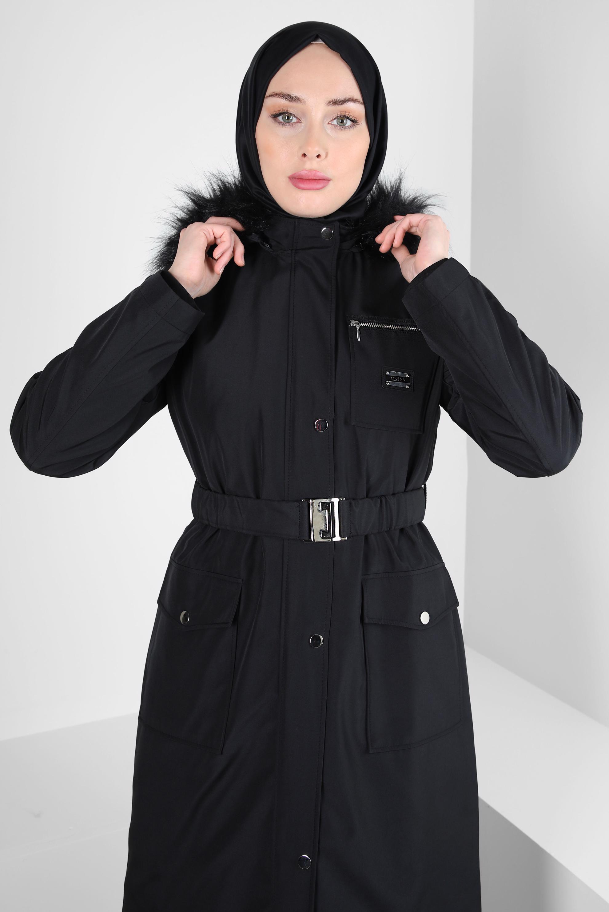 Tesettür giyim SİYAH KAPÜŞONU KÜRKLÜ PARKA 90370