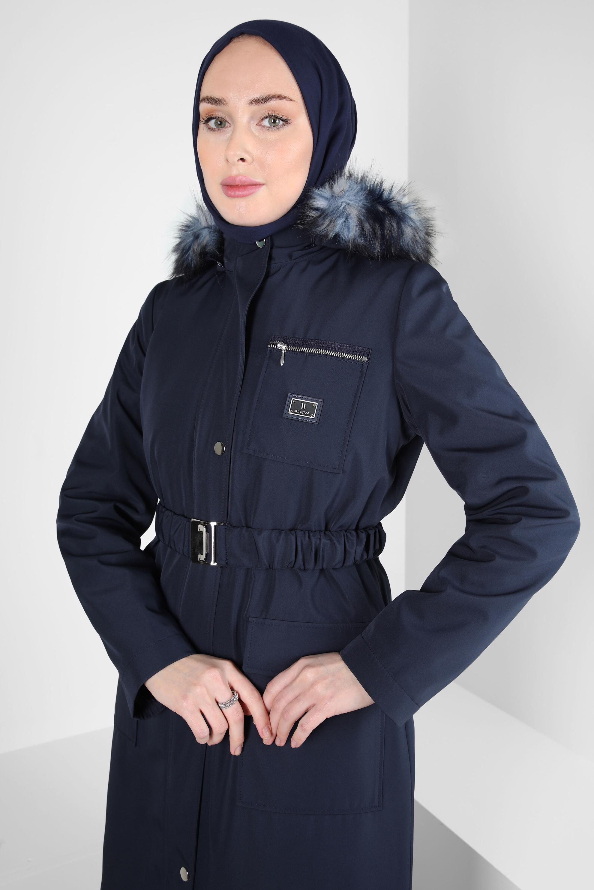 Tesettür giyim LACİVERT KAPÜŞONU KÜRKLÜ PARKA 90370