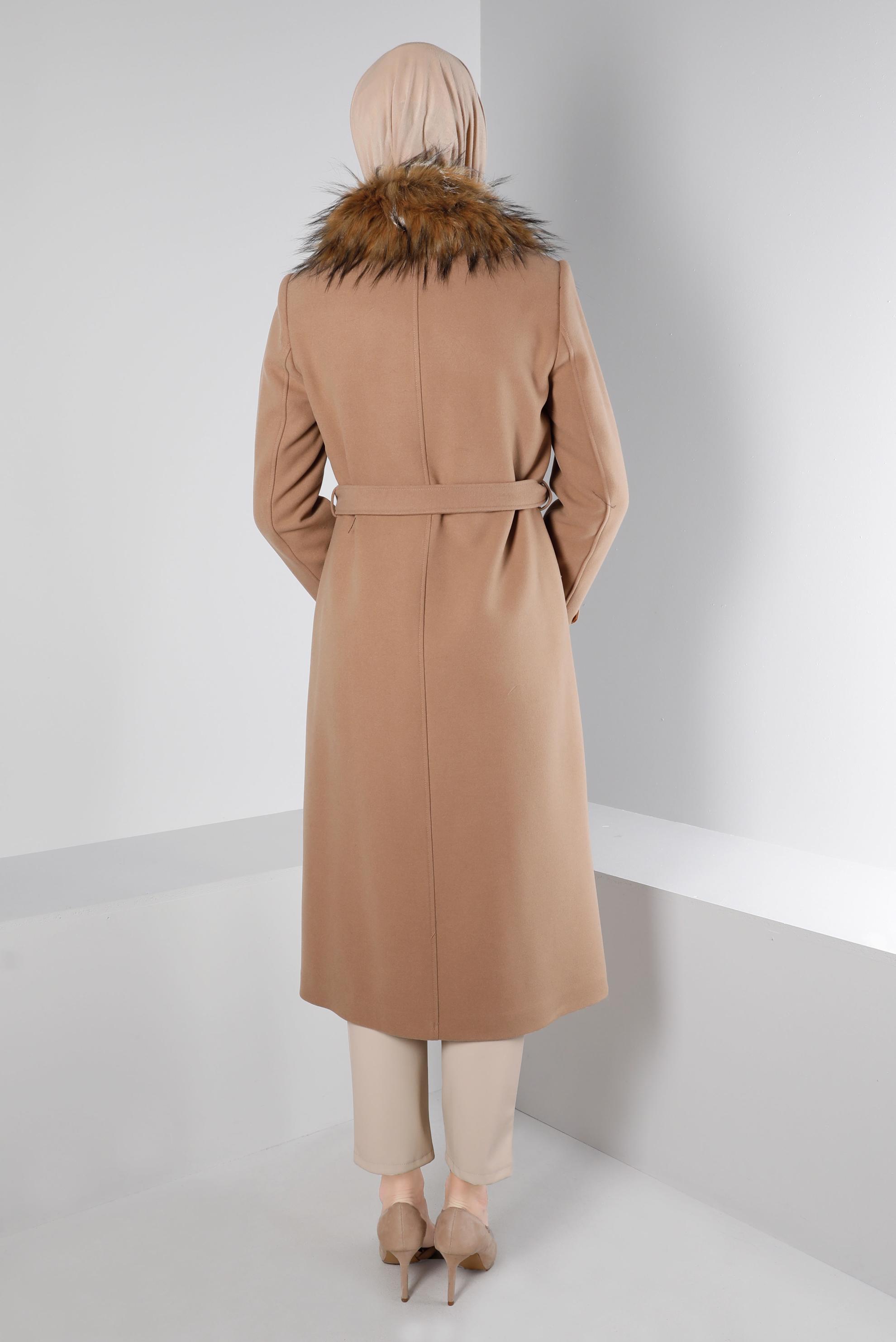 Tesettür giyim TABA KÜRK DETAYLI KUŞAKLI KABAN 90375	