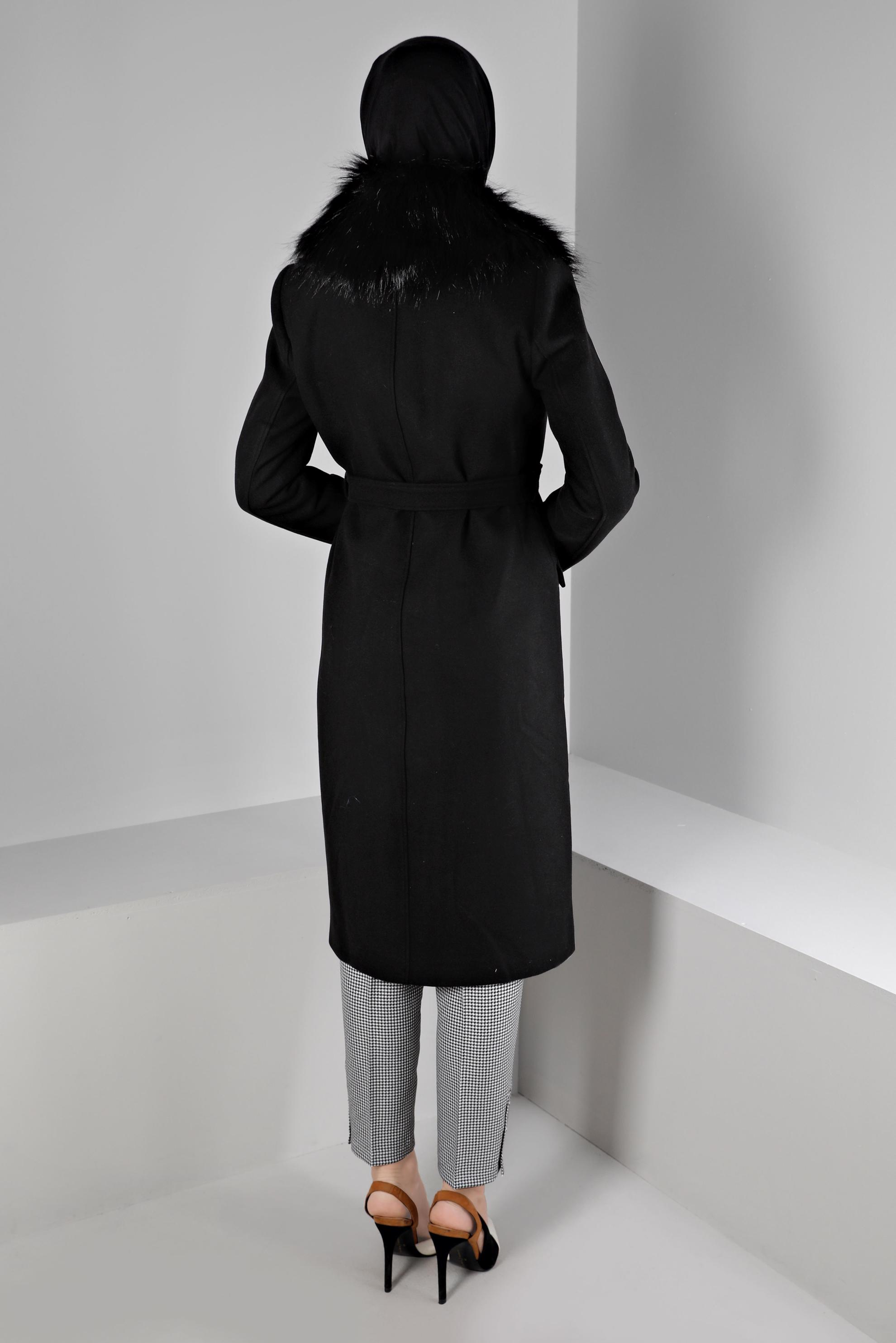 Vêtements hijab NOIR MANTEAU FOURRÉ AVEC CEINTURE 90377