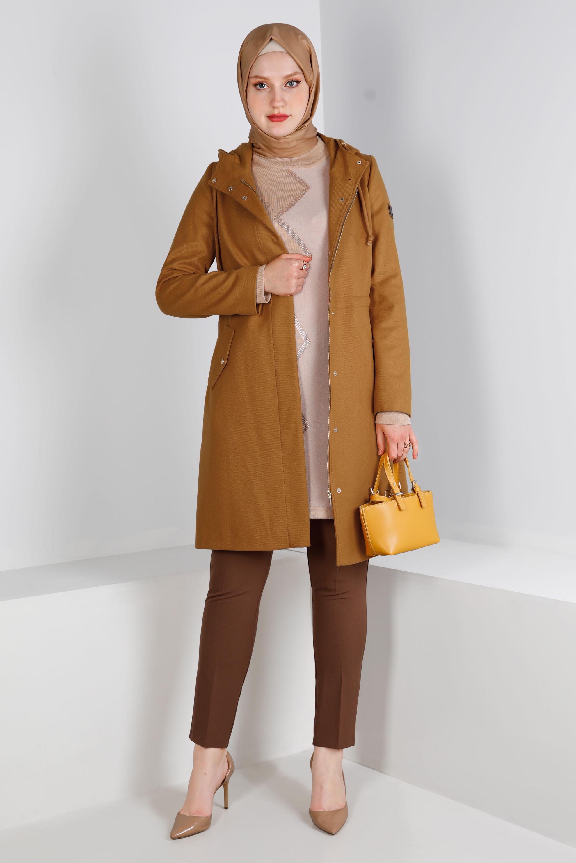 Tesettür giyim SARI CEP DETAYLI KAPÜŞONLU FERMUARLI KABAN 90378