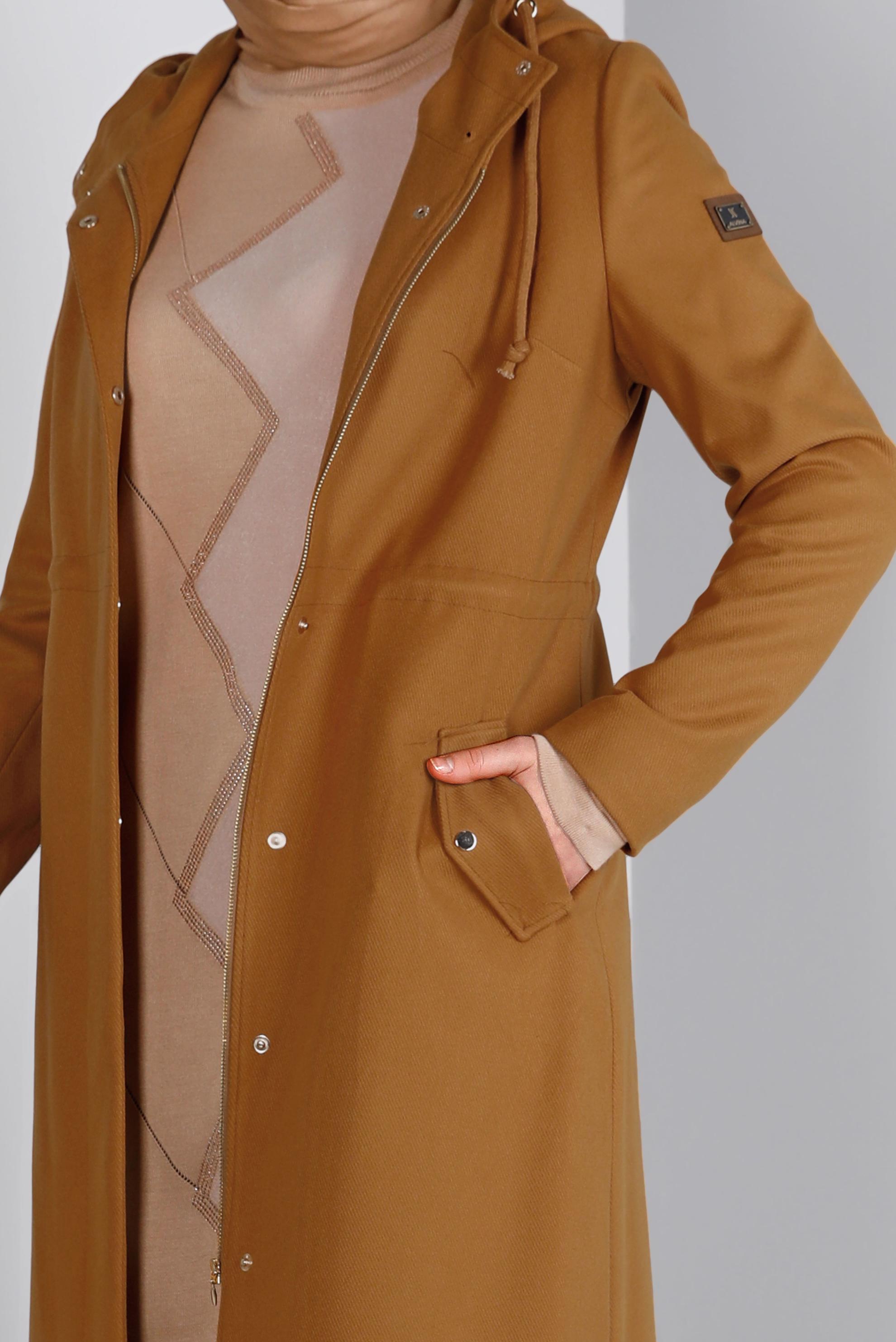 Tesettür giyim SARI CEP DETAYLI KAPÜŞONLU FERMUARLI KABAN 90378