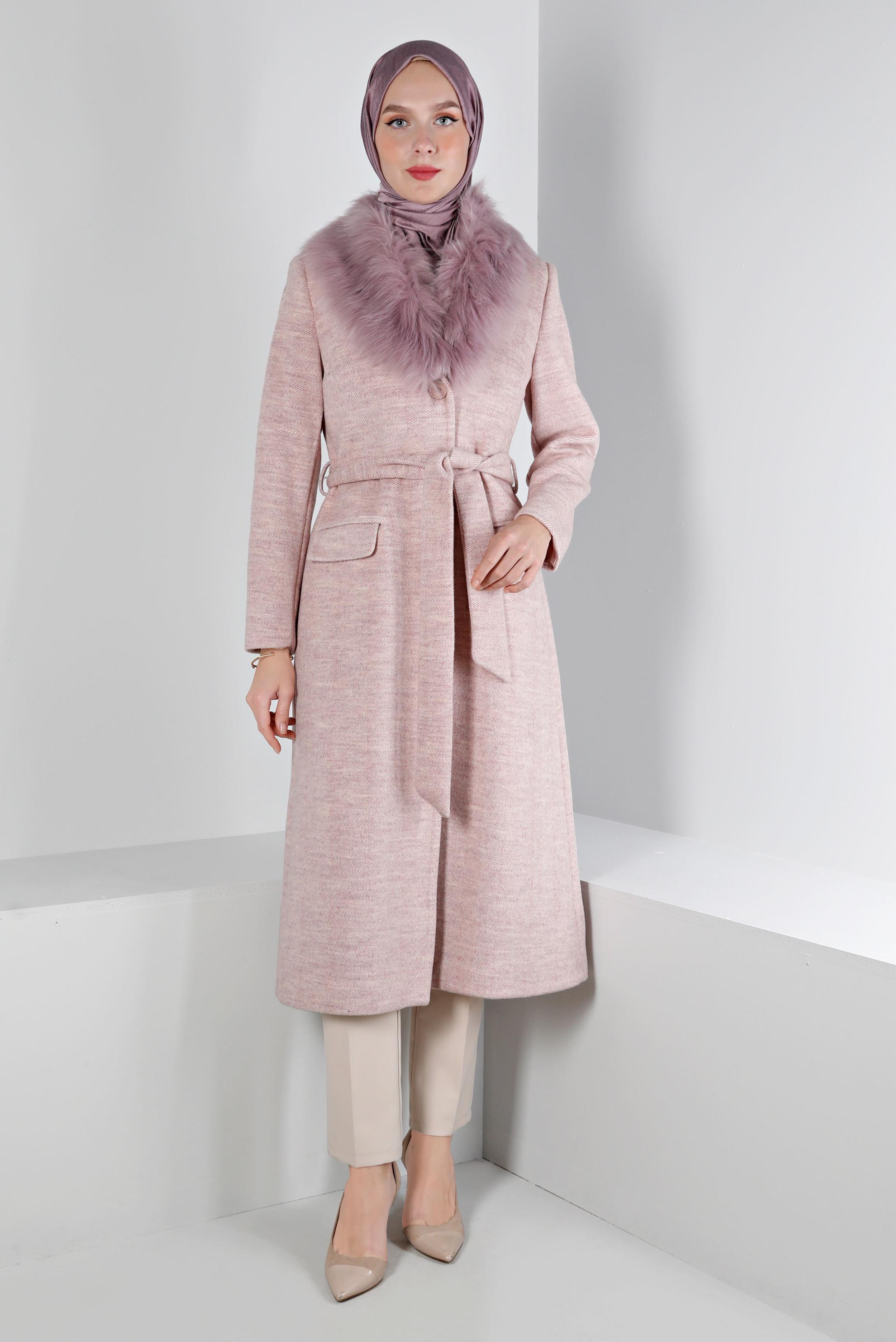 Tesettür giyim PUDRA DÜĞMELİ KÜRKLÜ KABAN 90383