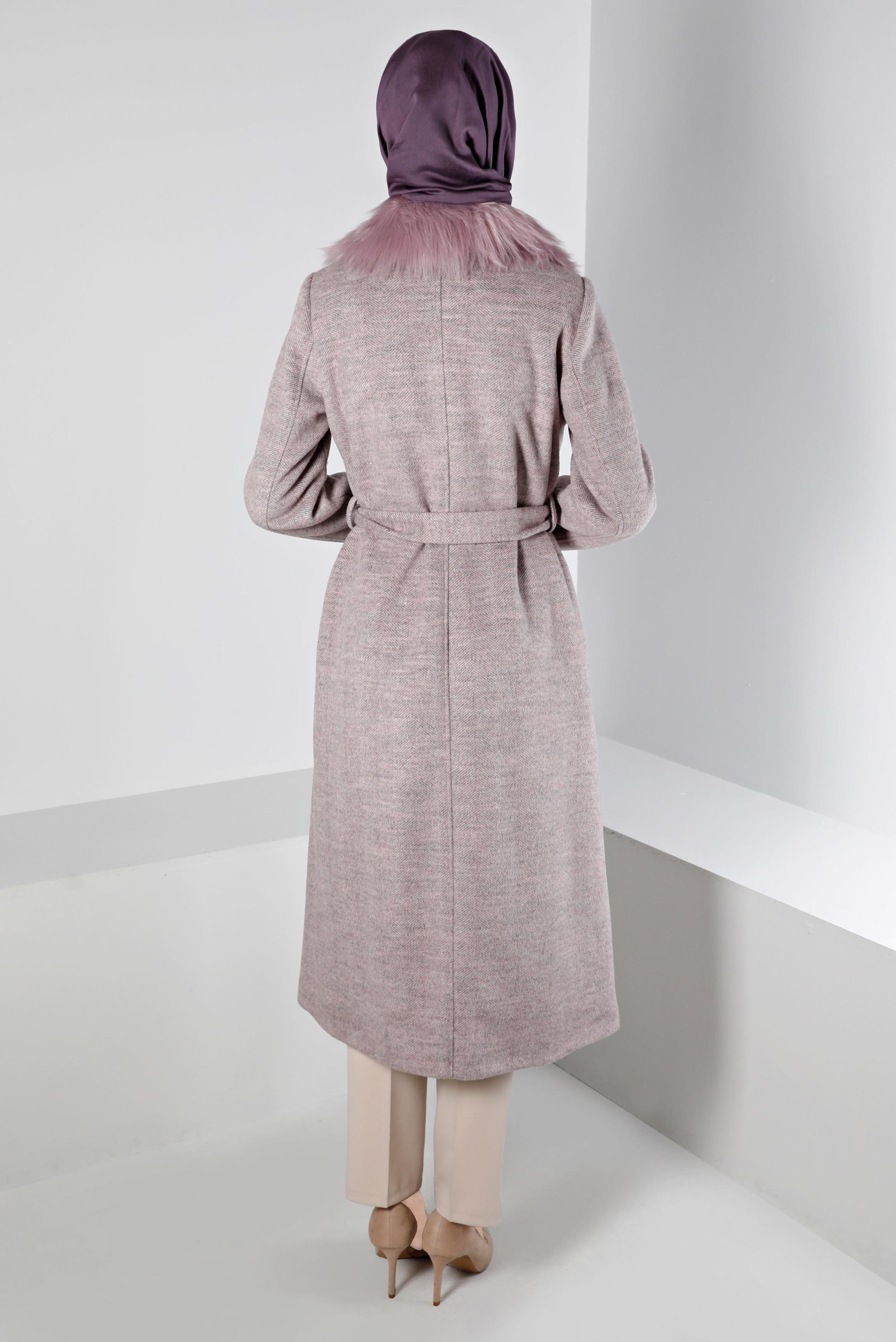 Tesettür giyim MOR DÜĞMELİ KÜRKLÜ KABAN 90383