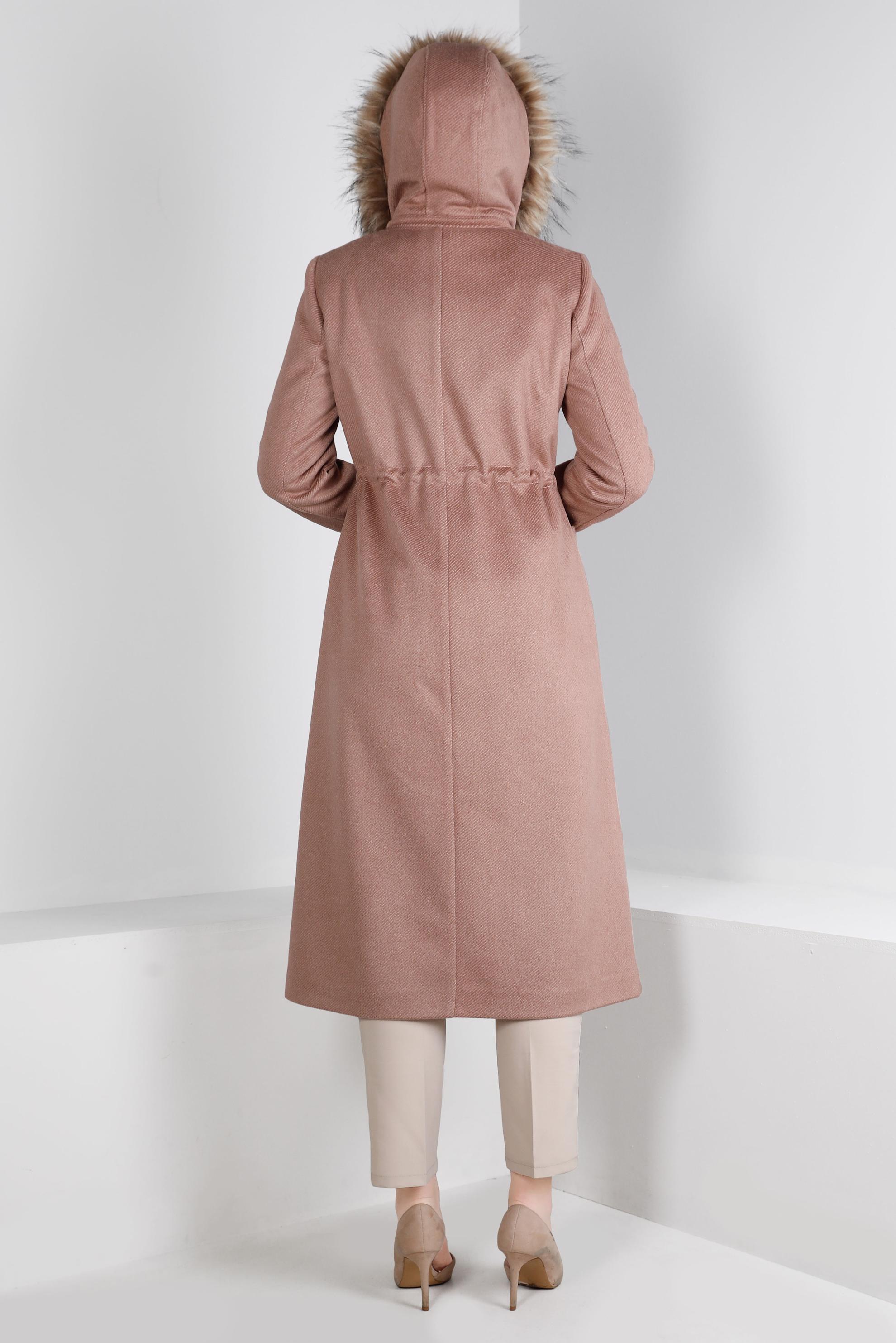 Tesettür giyim PUDRA KAPÜŞONU KÜRKLÜ CEPLİ KABAN 90392 