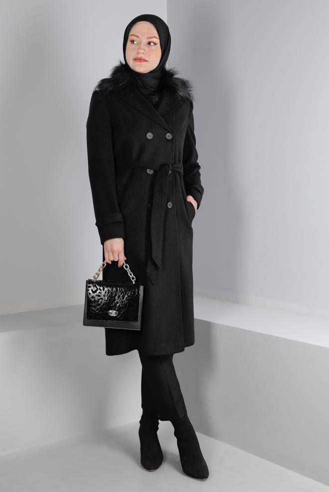 Tesettür giyim  YAKASI KÜRKLÜ KUŞAKLI KABAN 90393 - ALVİNA