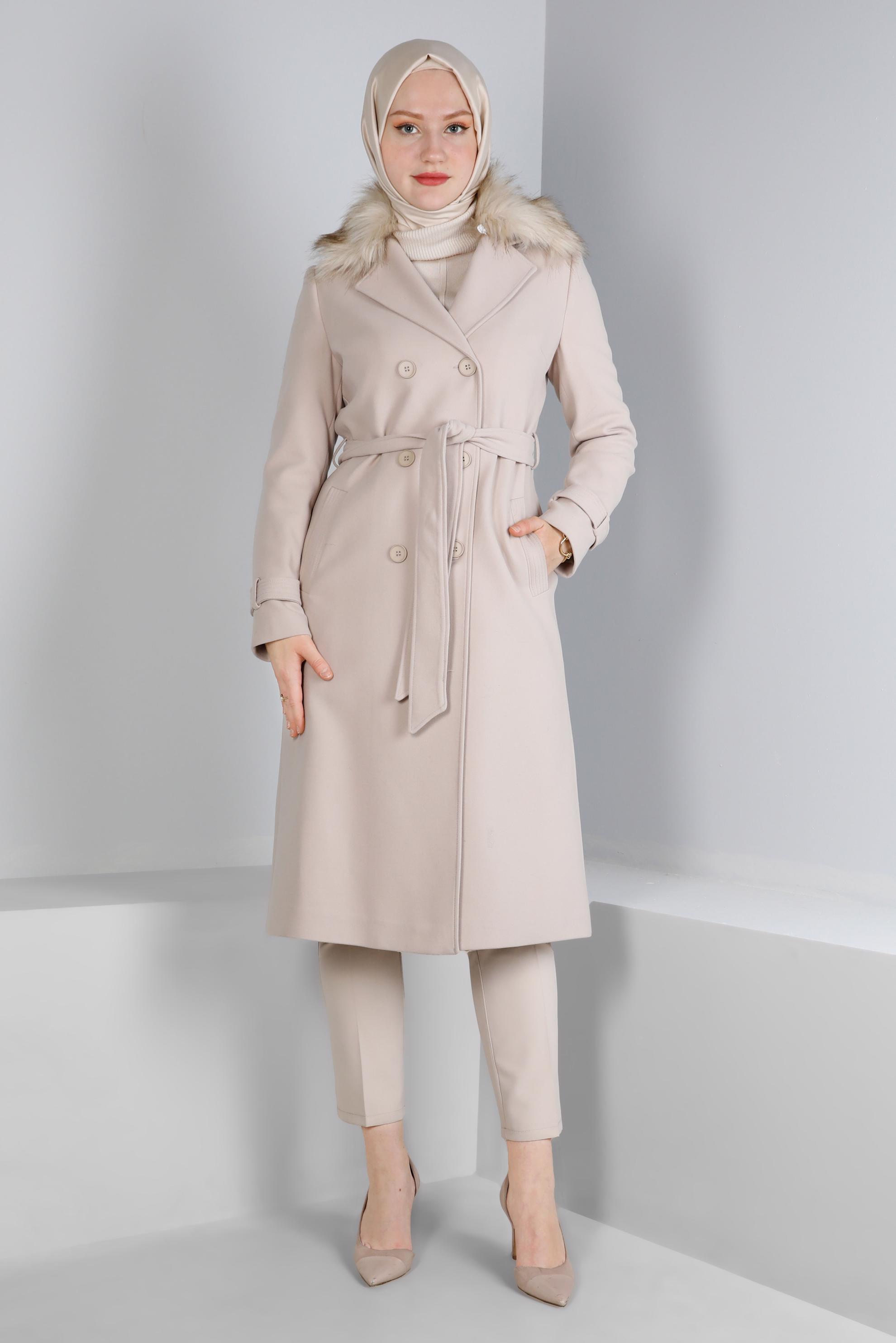 Hijab clothing BEIGE FAUX FUR DETAIL BELTED COAT 90393