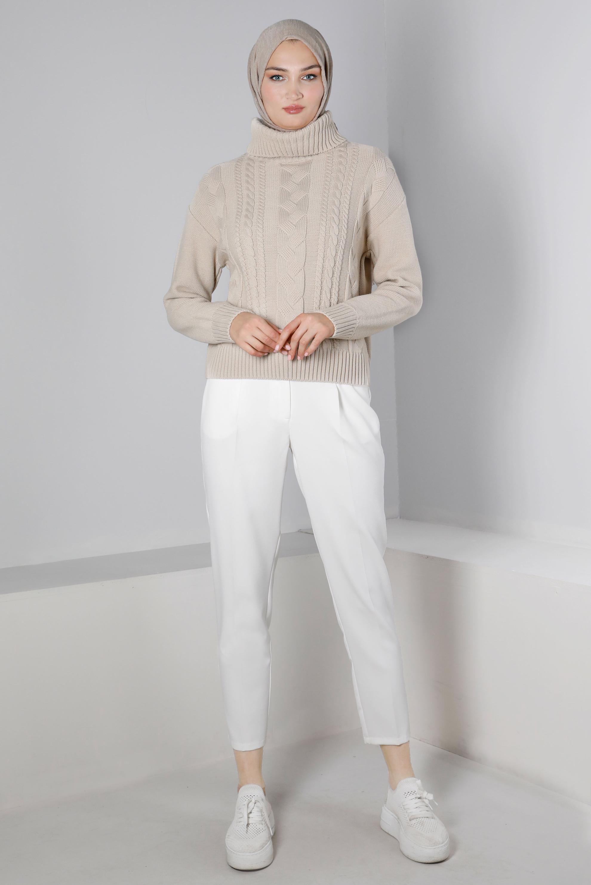 Tesettür giyim BEJ BOĞAZLI ÖRGÜ DETAYLI TRİKO KAZAK 43134 