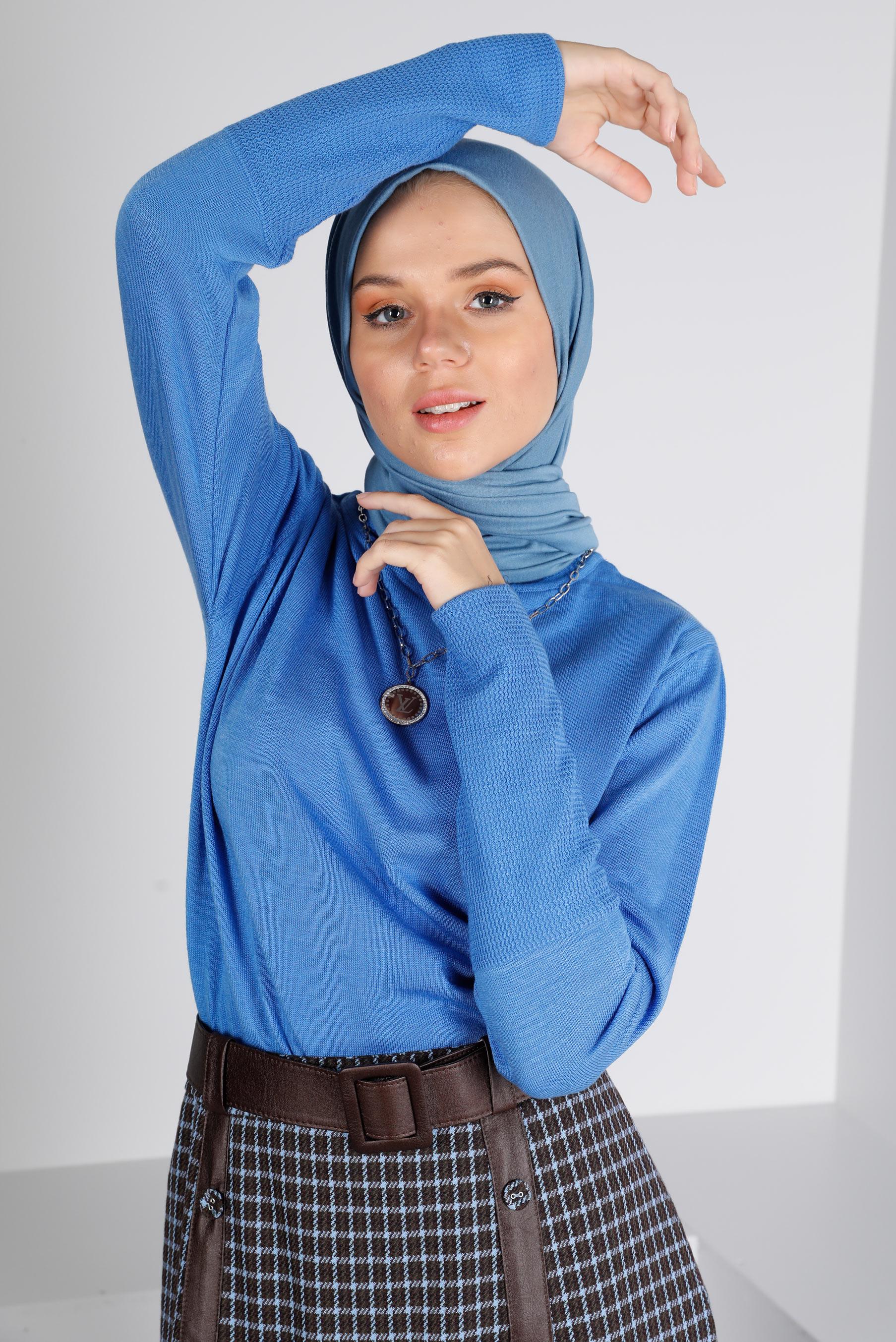 Hijab clothing BLUE KNITWEAR SWEATER WITH PATTERNED CUFFS 43189