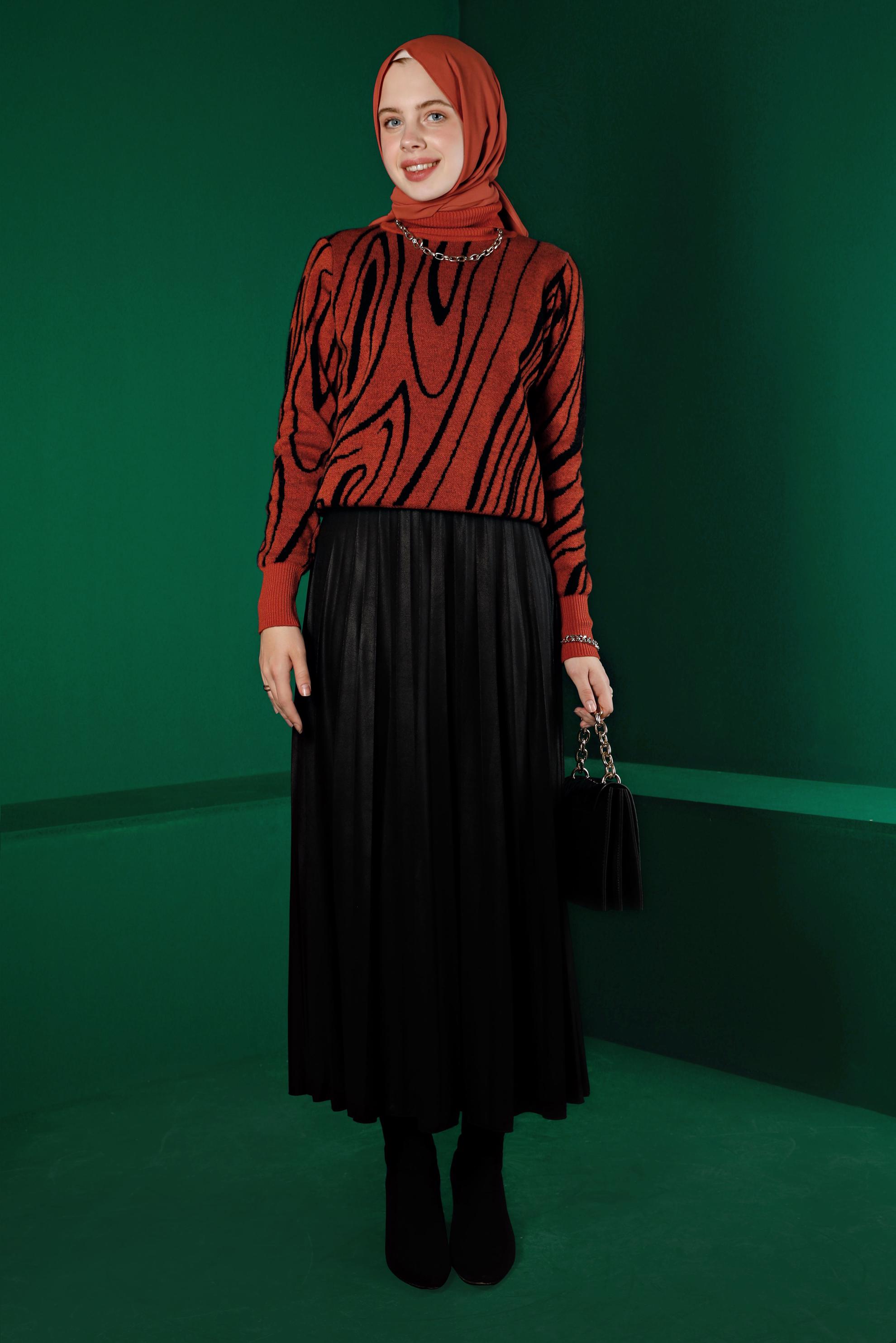 Tesettür giyim TURUNCU BALIKÇI YAKA DESENLİ TRİKO KAZAK 43191 