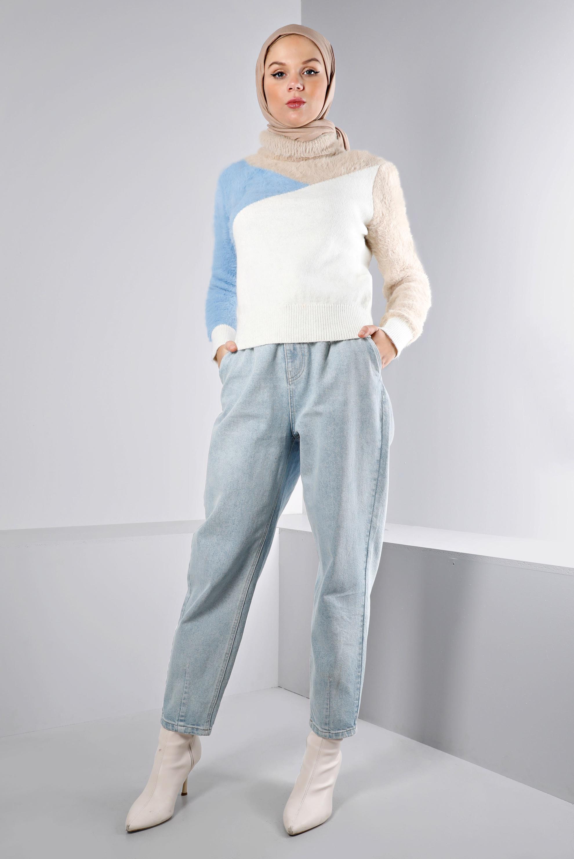 Tesettür giyim BEJ RENK BLOKLU TÜYLÜ TRİKO KAZAK 43242 