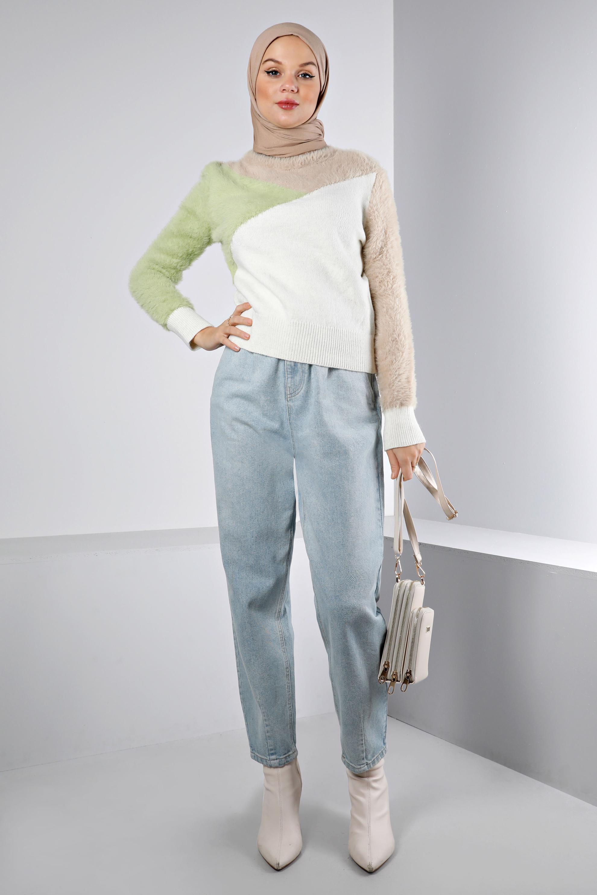 Hijab clothing BEIGE COLORED KNITWEAR SWEATER 43242 