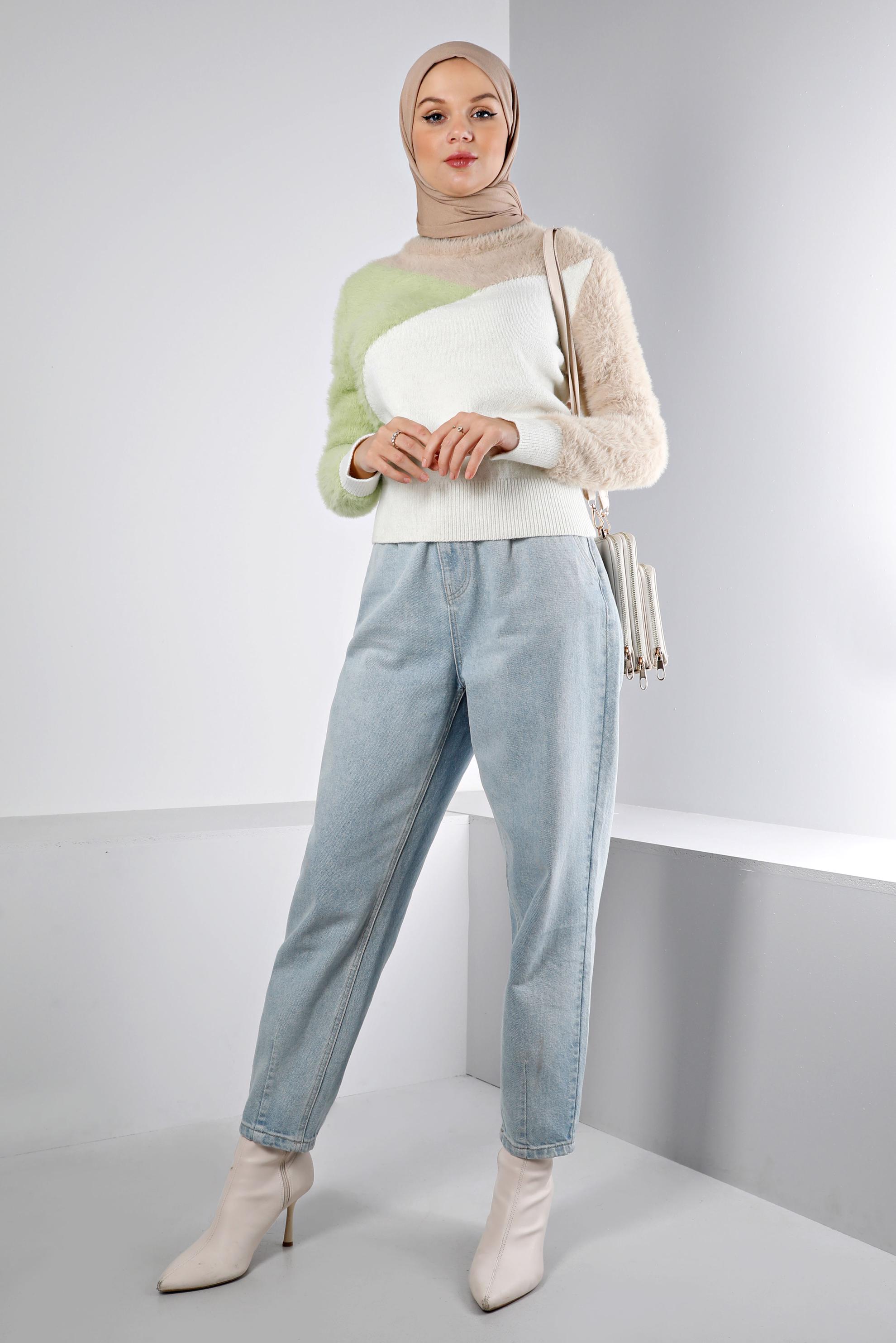 Hijab clothing BEIGE COLORED KNITWEAR SWEATER 43242 