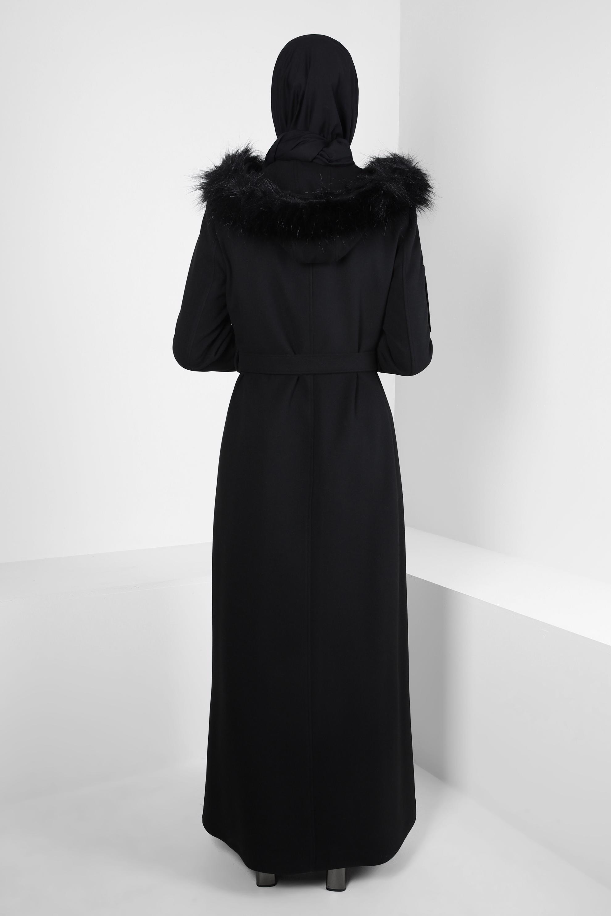 Tesettür giyim SİYAH KAPÜŞONLU MANTO 90235