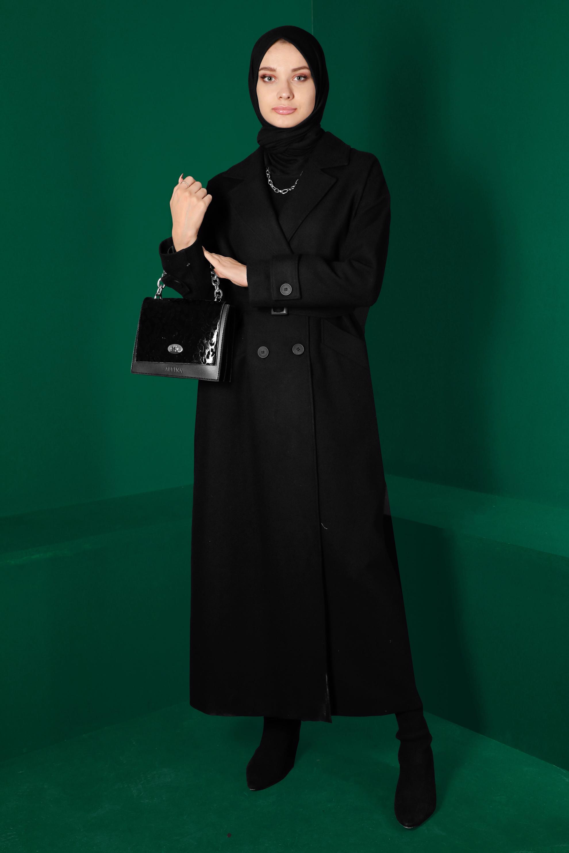 Tesettür giyim SİYAH KUŞAKLI DÜĞMELİ UZUN KAŞE MANTO 90300 