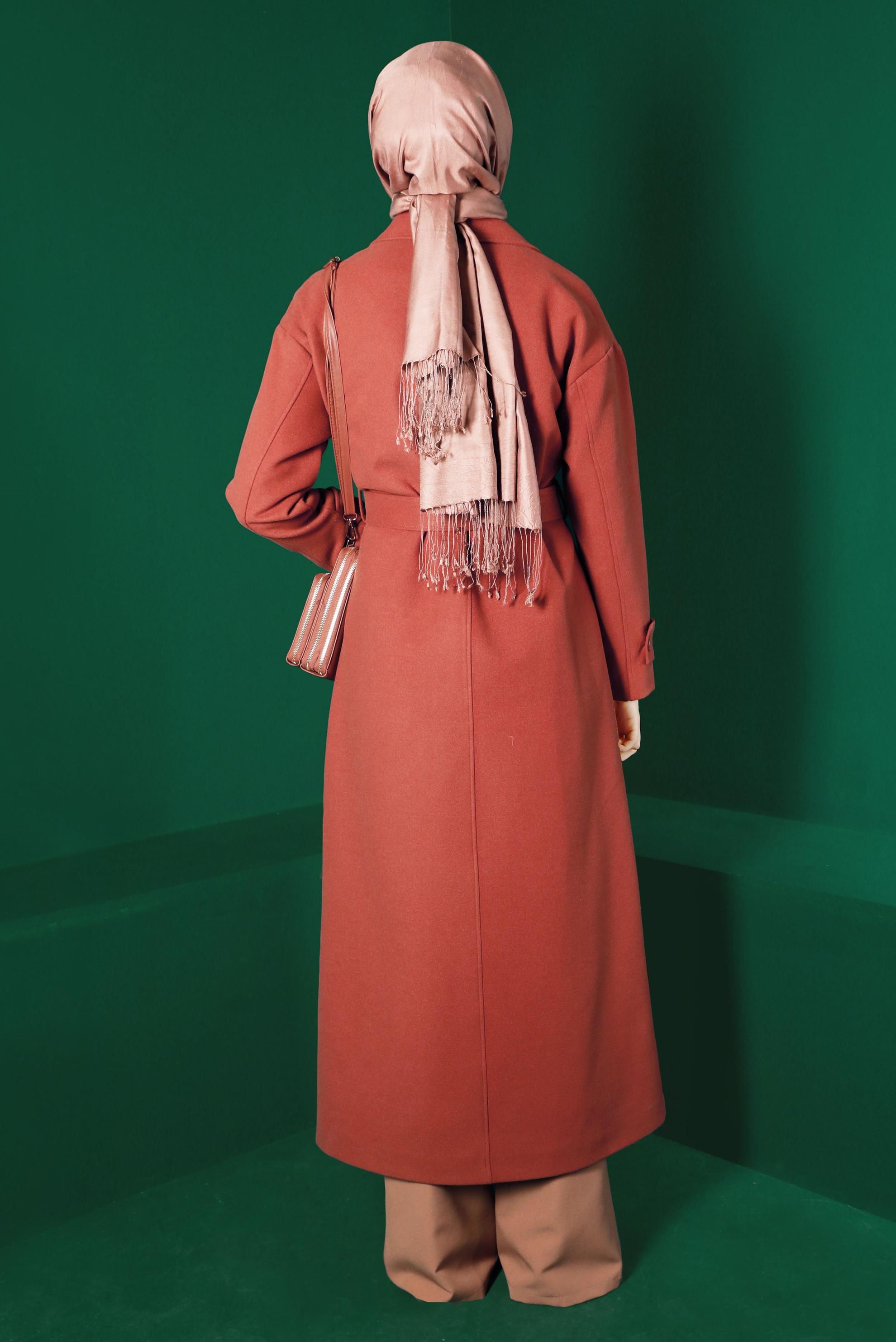 Tesettür giyim TABA KUŞAKLI DÜĞMELİ UZUN KAŞE MANTO 90300 