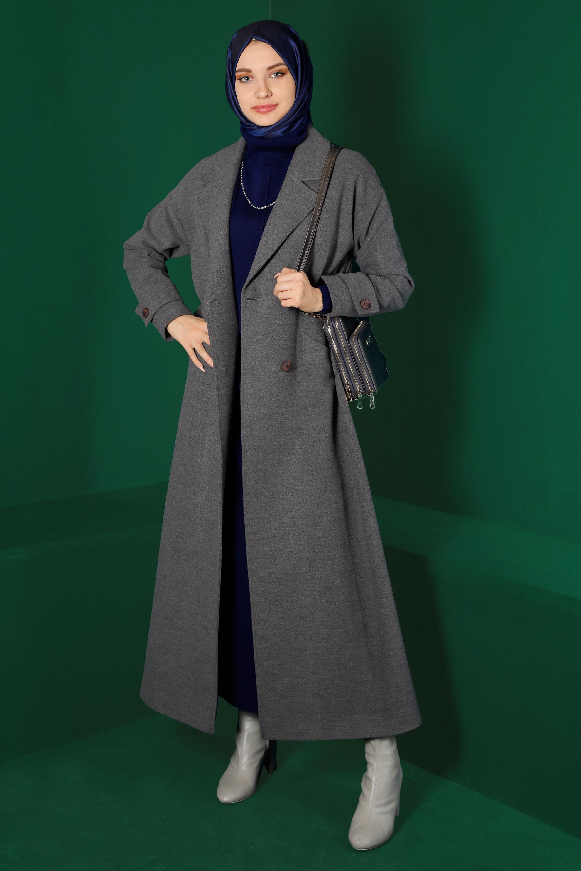 Tesettür giyim GRİ KUŞAKLI DÜĞMELİ UZUN KAŞE MANTO 90300 