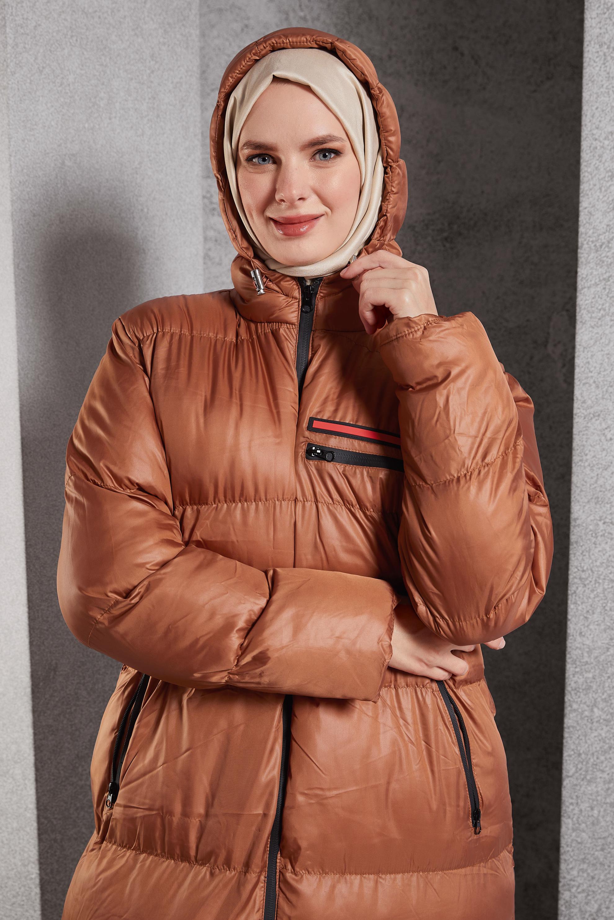Vêtements hijab TABA MANTEAU DOUFFANT À CAPUCHE 90389
