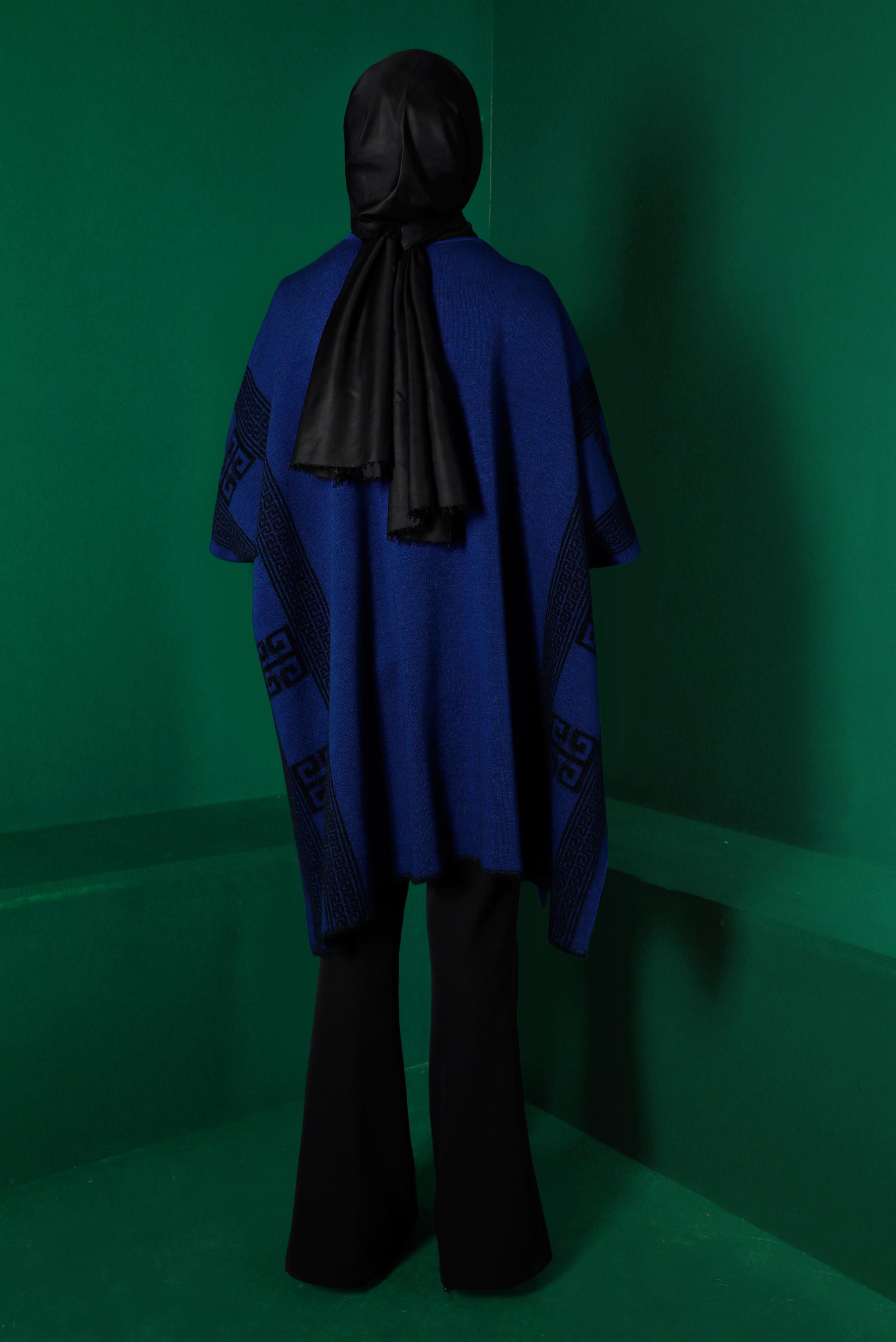 Tesettür giyim MAVİ YARASA KOL TRİKO PANÇO 43206