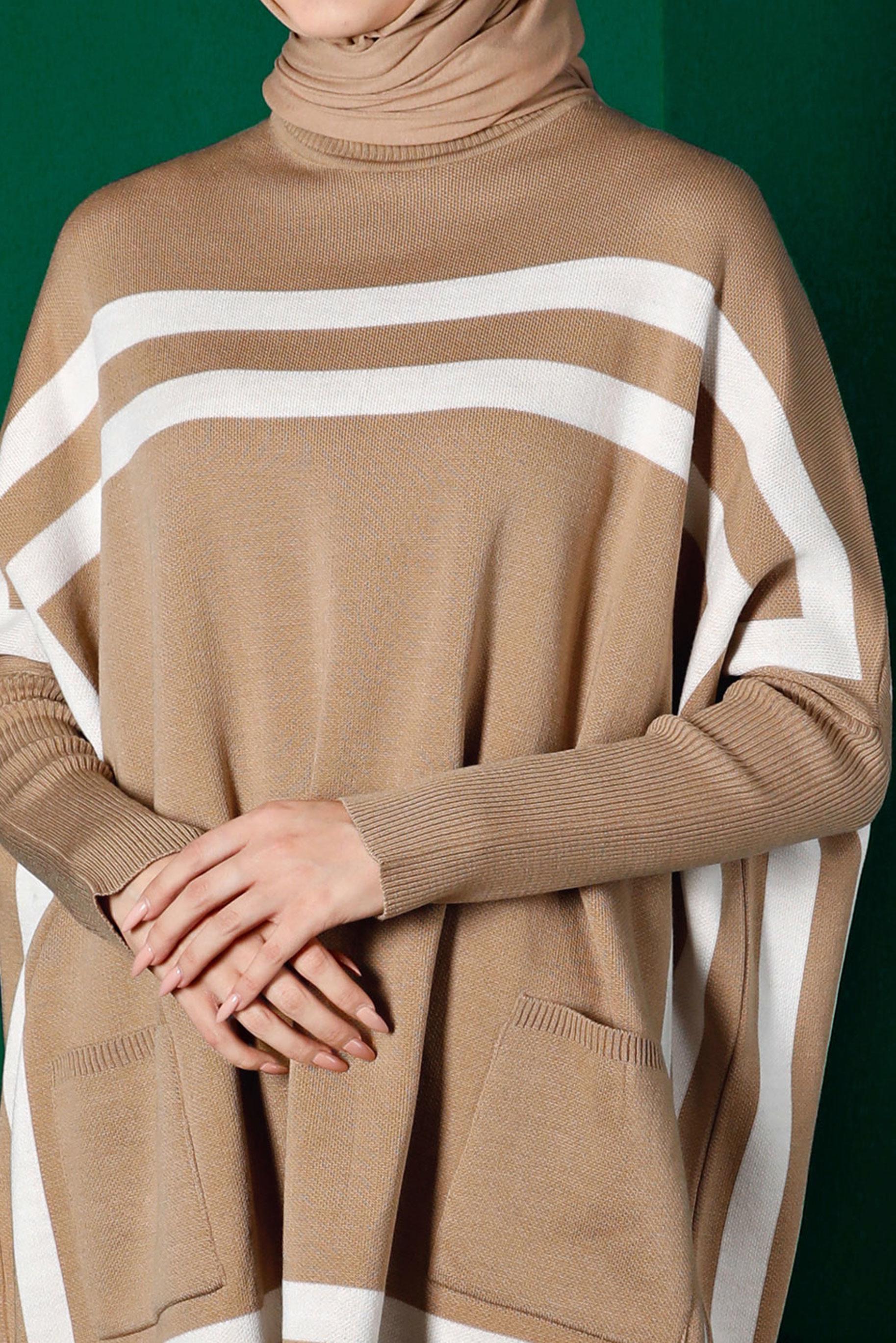 Vêtements hijab BRUN PONCHO EN MAILLE À RAYURES 43207