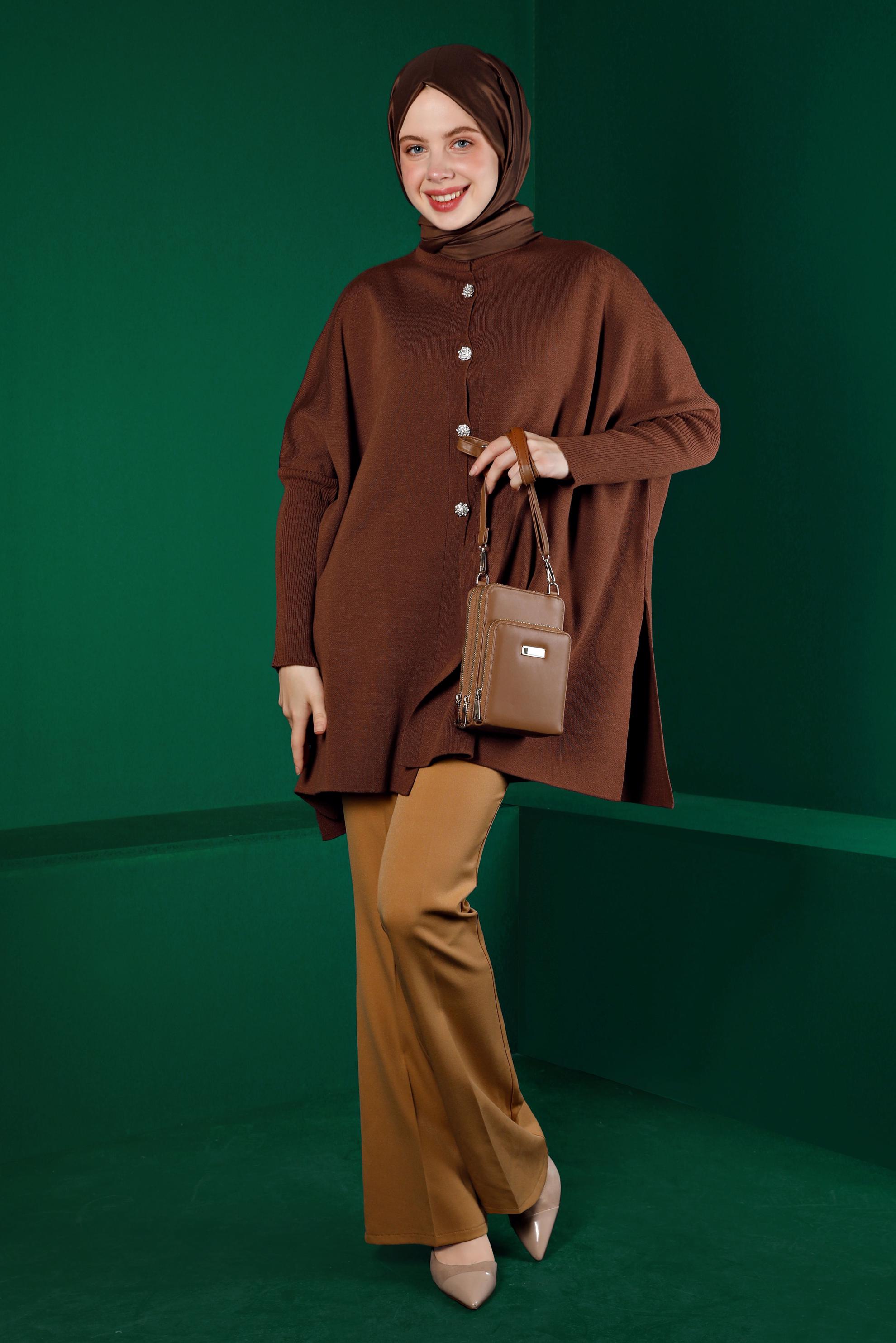 Vêtements hijab BRUN PONCHO EN MAILLE AVEC BOUTONS GEM 43208