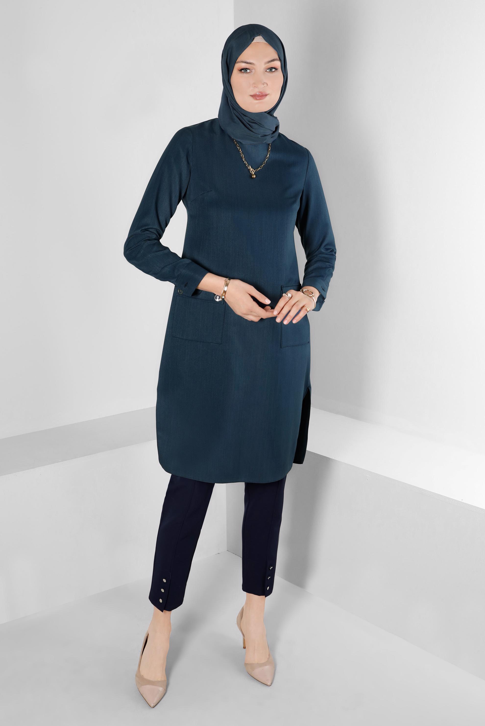 Tesettür giyim LACİVERT PAÇASI DÜĞME DETAYLI PANTOLON 70451