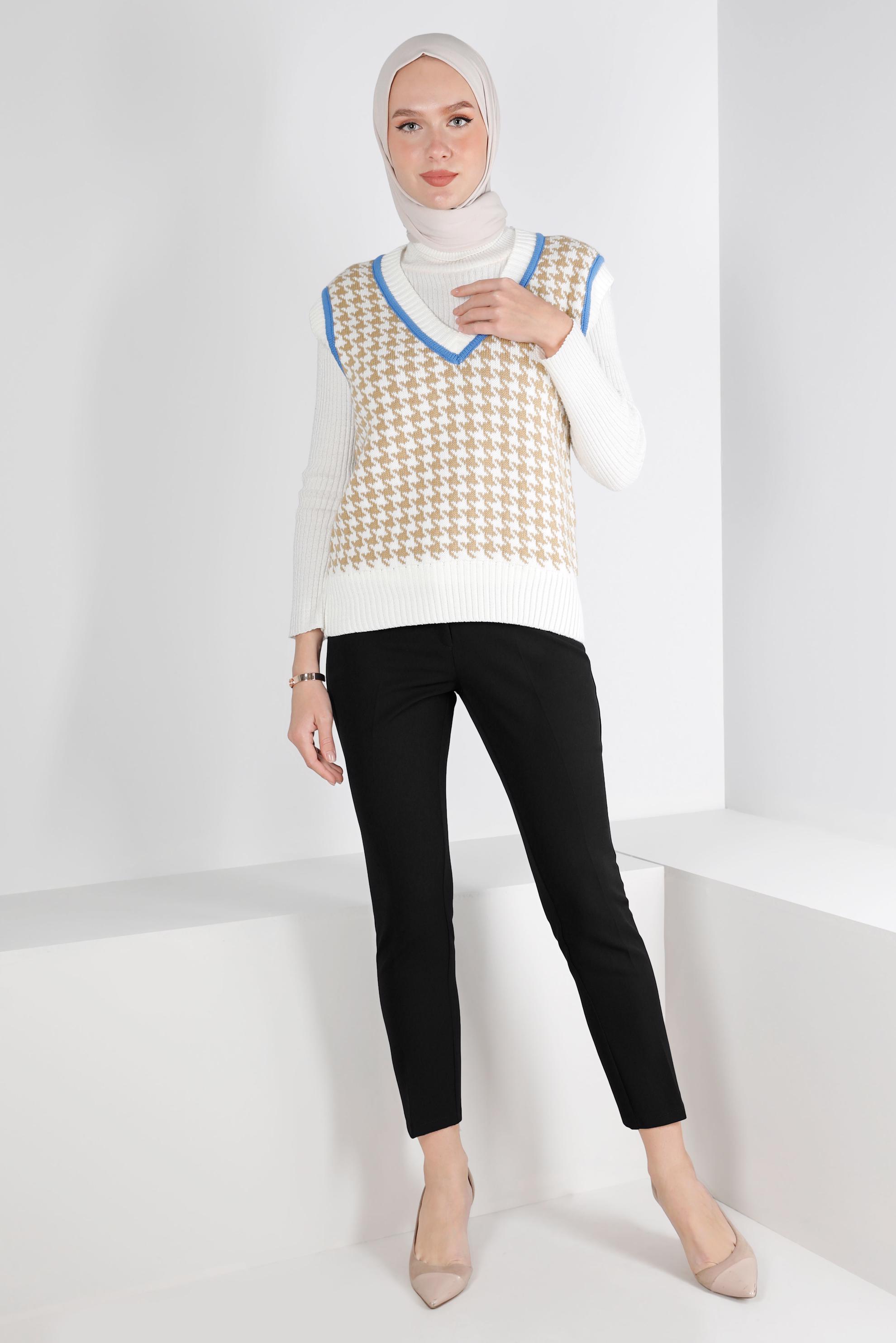 Tesettür giyim SİYAH DÜĞMELİ KLASİK KESİM PANTOLON 70459 