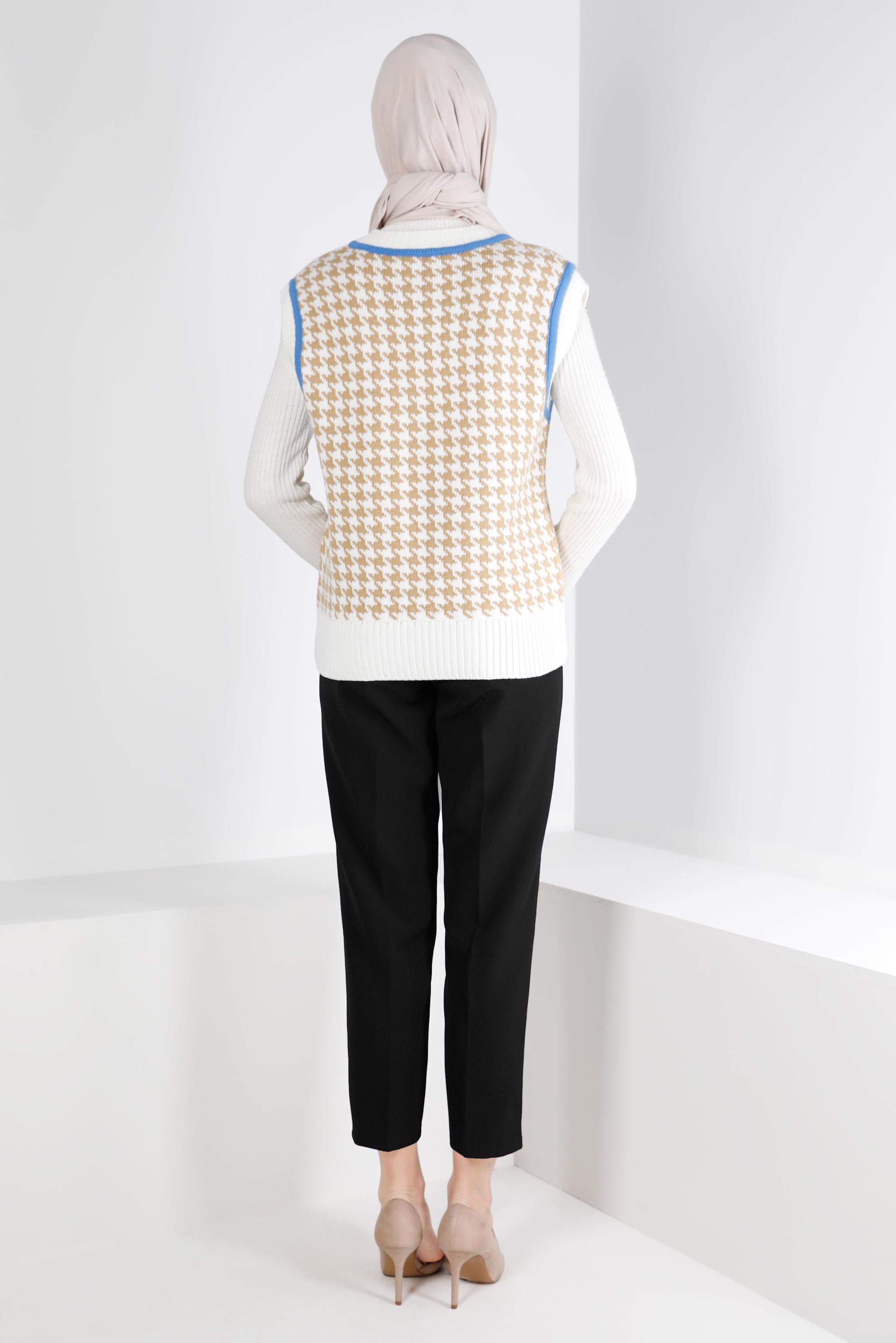 Tesettür giyim SİYAH DÜĞMELİ KLASİK KESİM PANTOLON 70459 