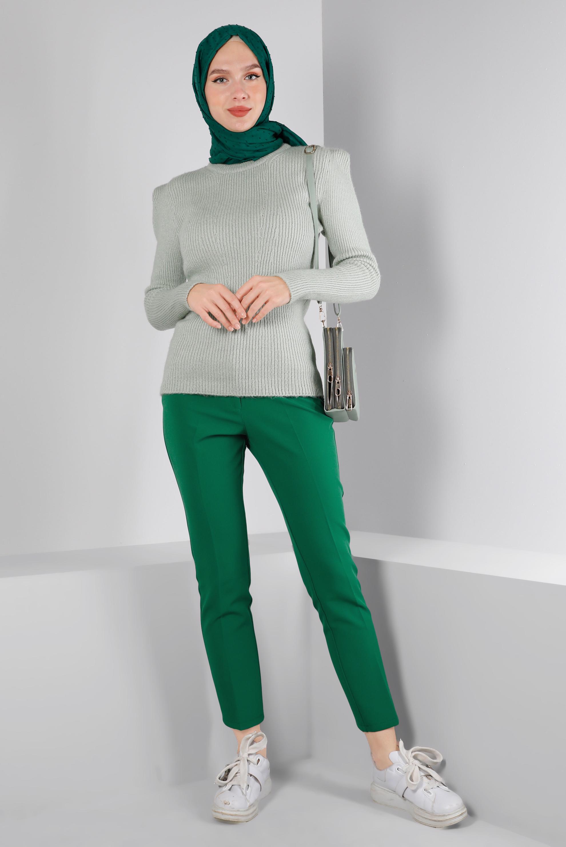 Tesettür giyim YEŞİL DÜĞMELİ KLASİK KESİM PANTOLON 70459 