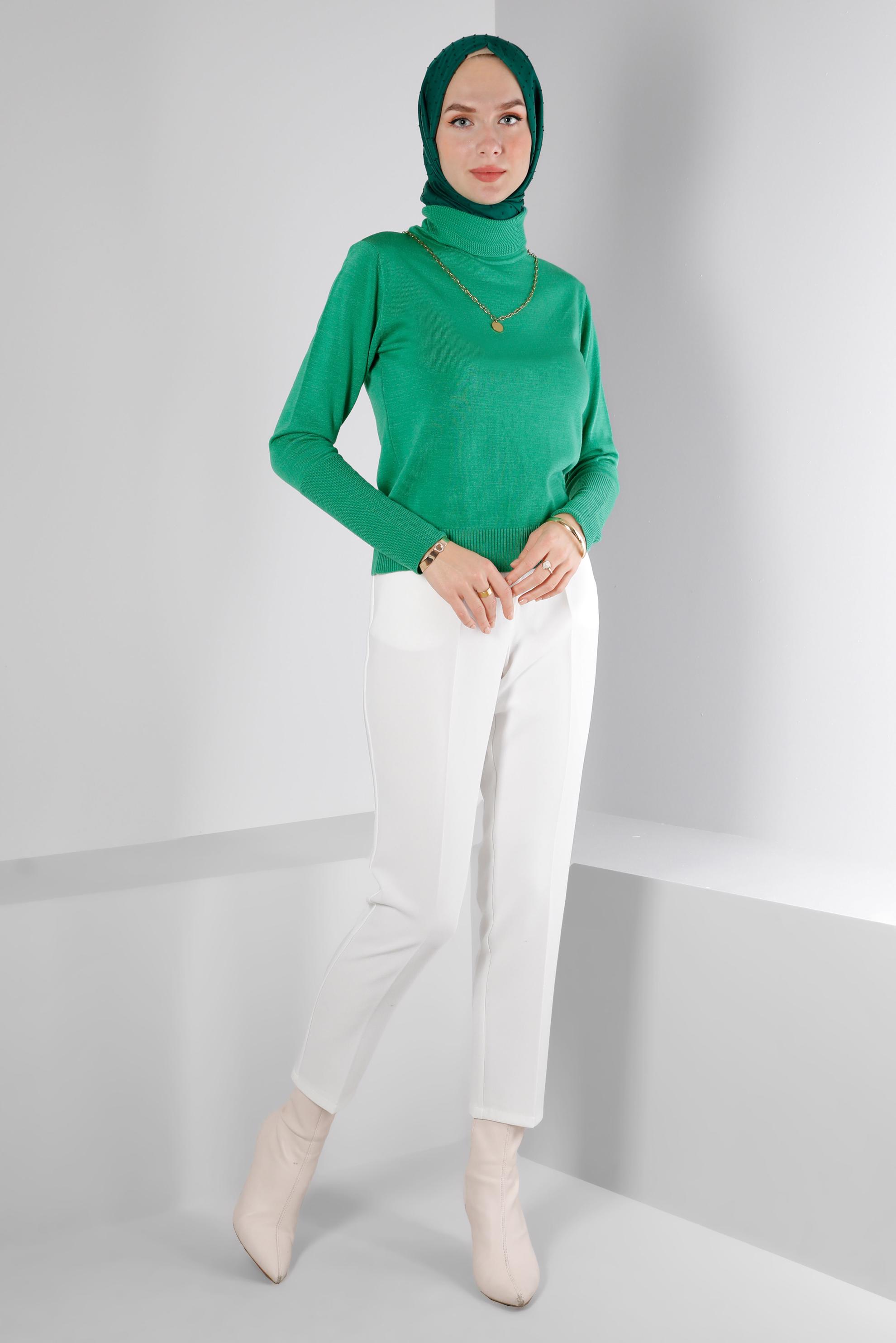 Tesettür giyim BEYAZ DÜĞMELİ DÜZ KESİM PANTOLON 70461