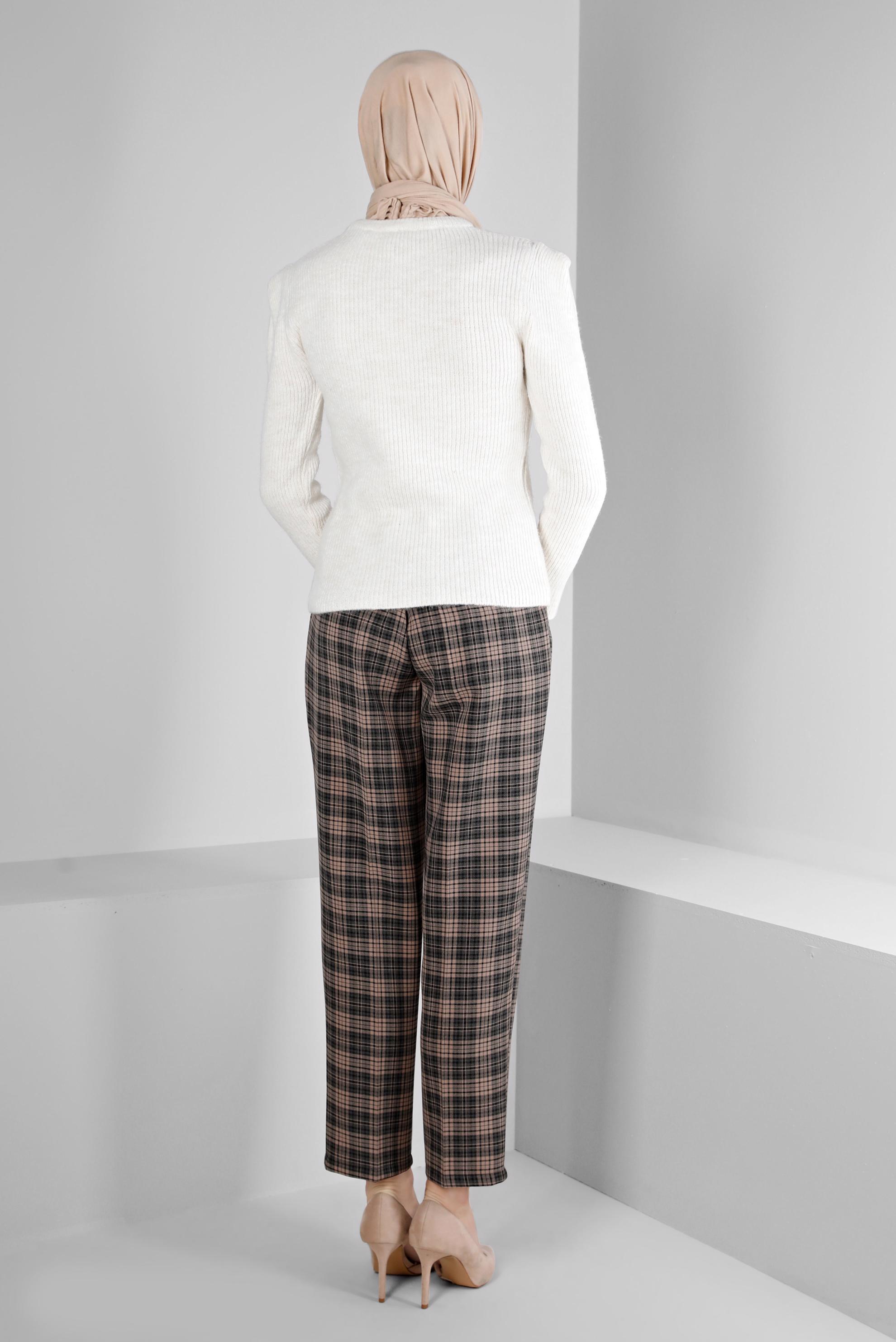 Tesettür giyim KAHVE EKOSE DESENLİ PANTOLON 70476