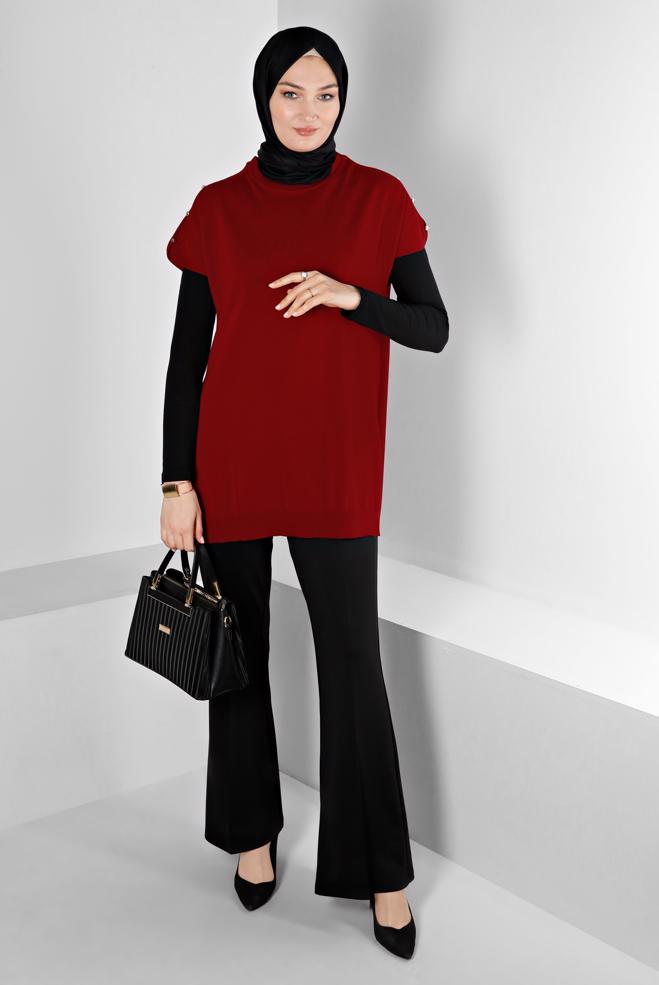 Tesettür giyim KIRMIZI DÜĞME DETAYLI TRİKO PANÇO 43125 - ALVİNA