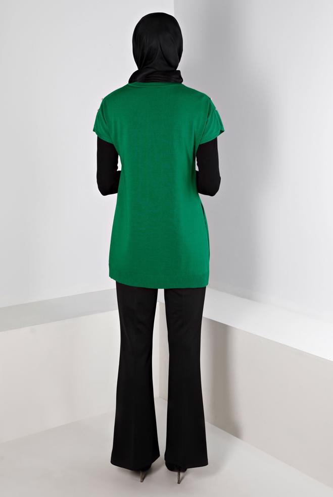 Tesettür giyim YEŞİL DÜĞME DETAYLI TRİKO PANÇO 43125 - ALVİNA