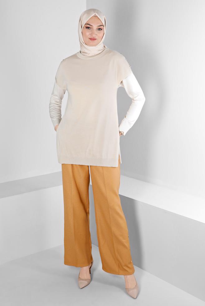 Tesettür giyim BEJ DÜĞME DETAYLI TRİKO PANÇO 43125 - ALVİNA