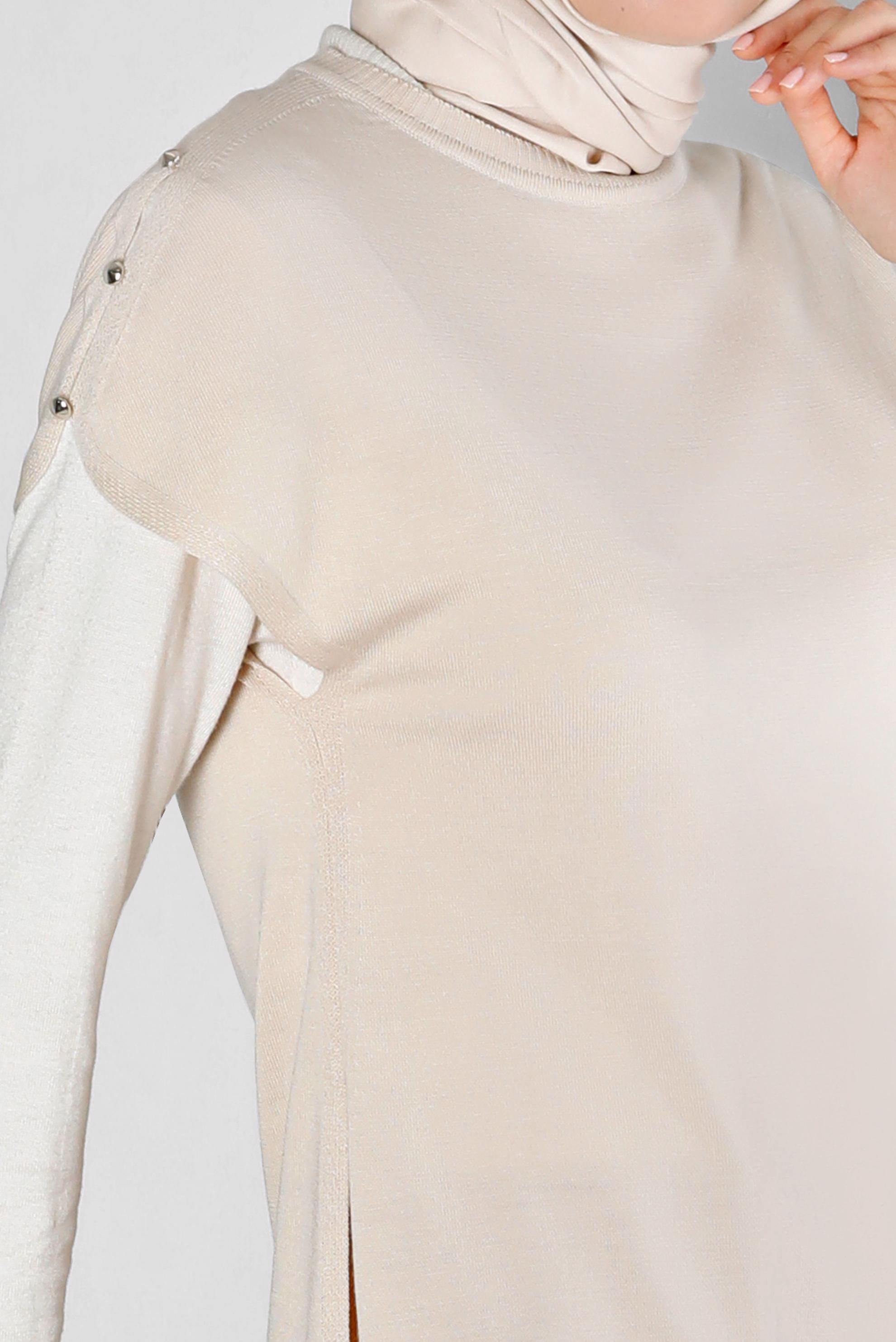 Tesettür giyim BEJ DÜĞME DETAYLI TRİKO PANÇO 43125