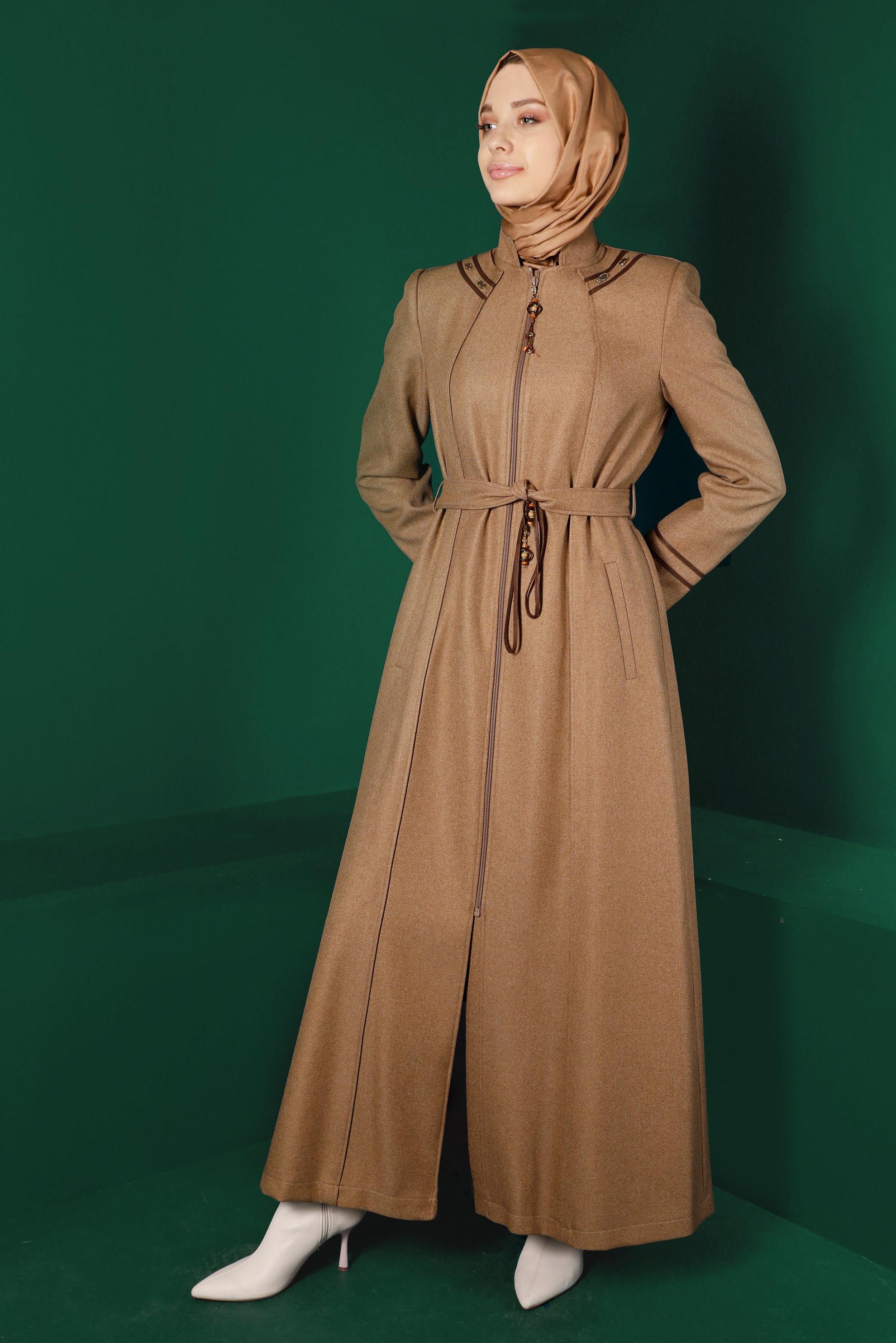 Tesettür giyim KAHVE KUŞAKLI FERMUARLI PARDESÜ 10496 
