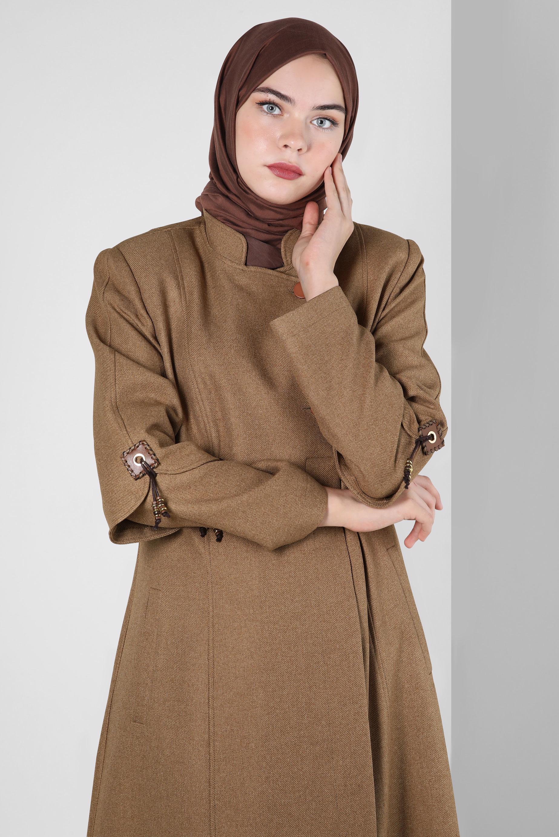 Tesettür giyim KAHVE DÜĞMELİ HAKİM YAKA PARDESÜ 10499 
