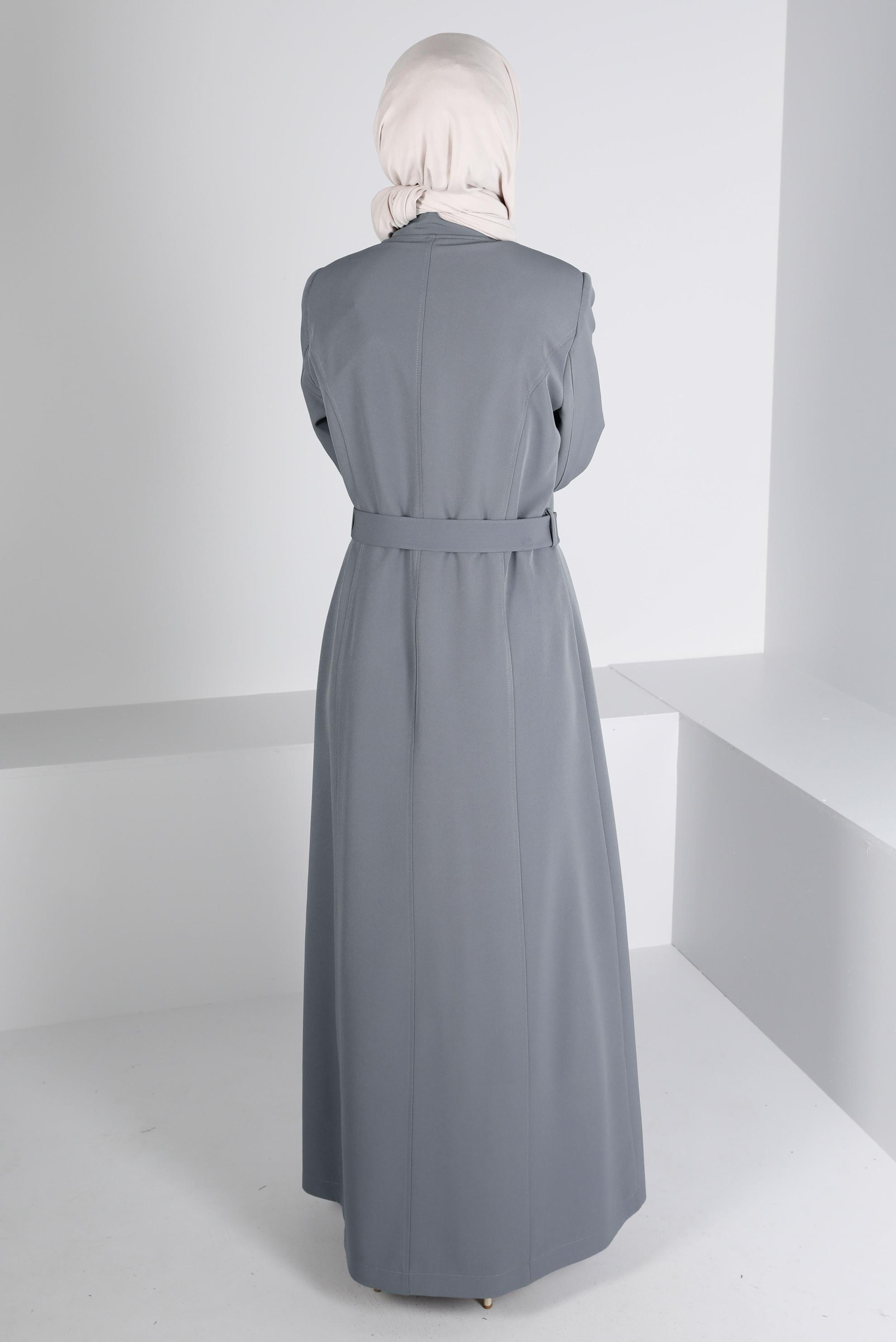 Tesettür giyim GRİ HAKİM YAKA KUŞAKLI PARDESÜ 10654 