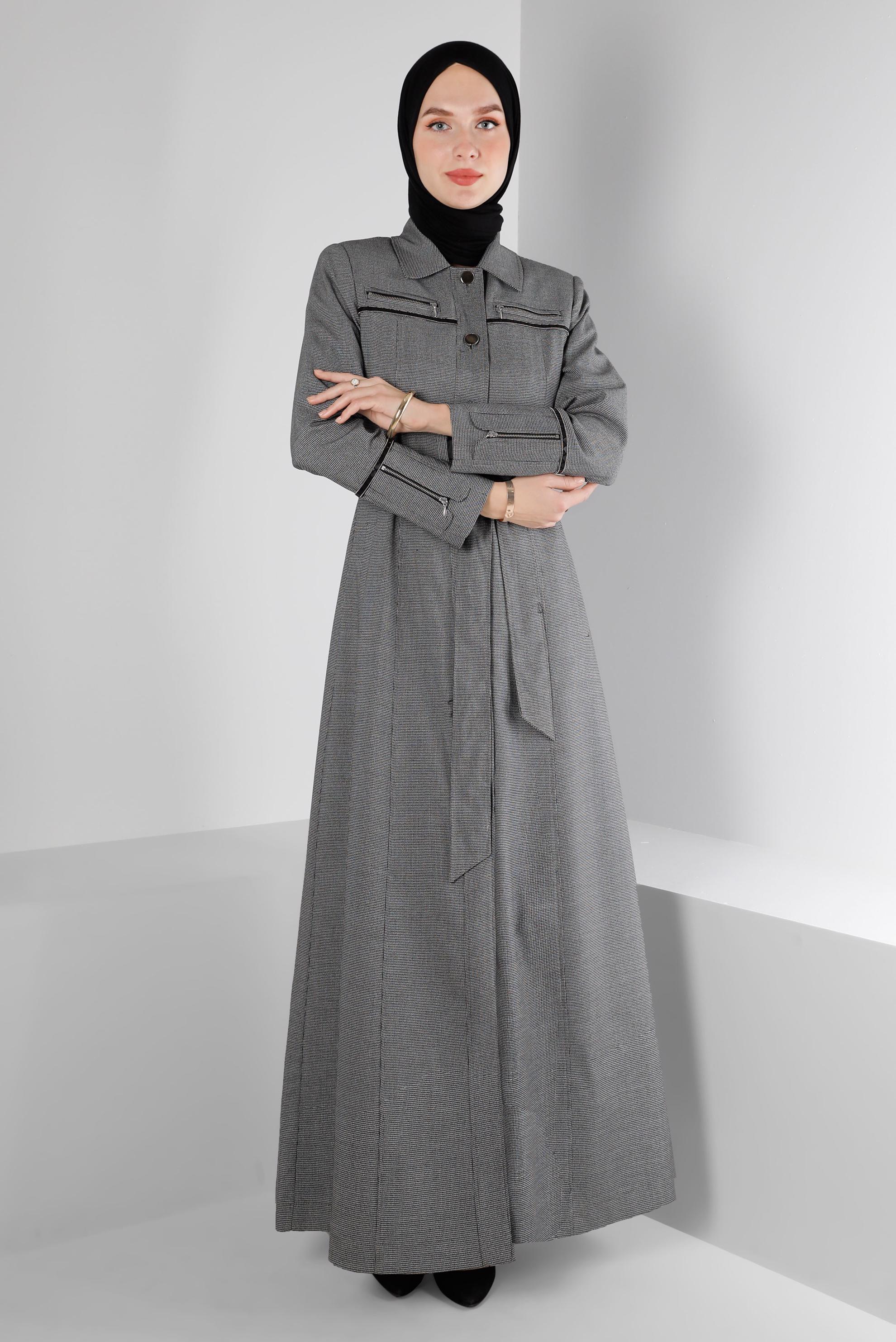 Tesettür giyim SİYAH KUŞAKLI FERMUARLI PARDESÜ 10655 