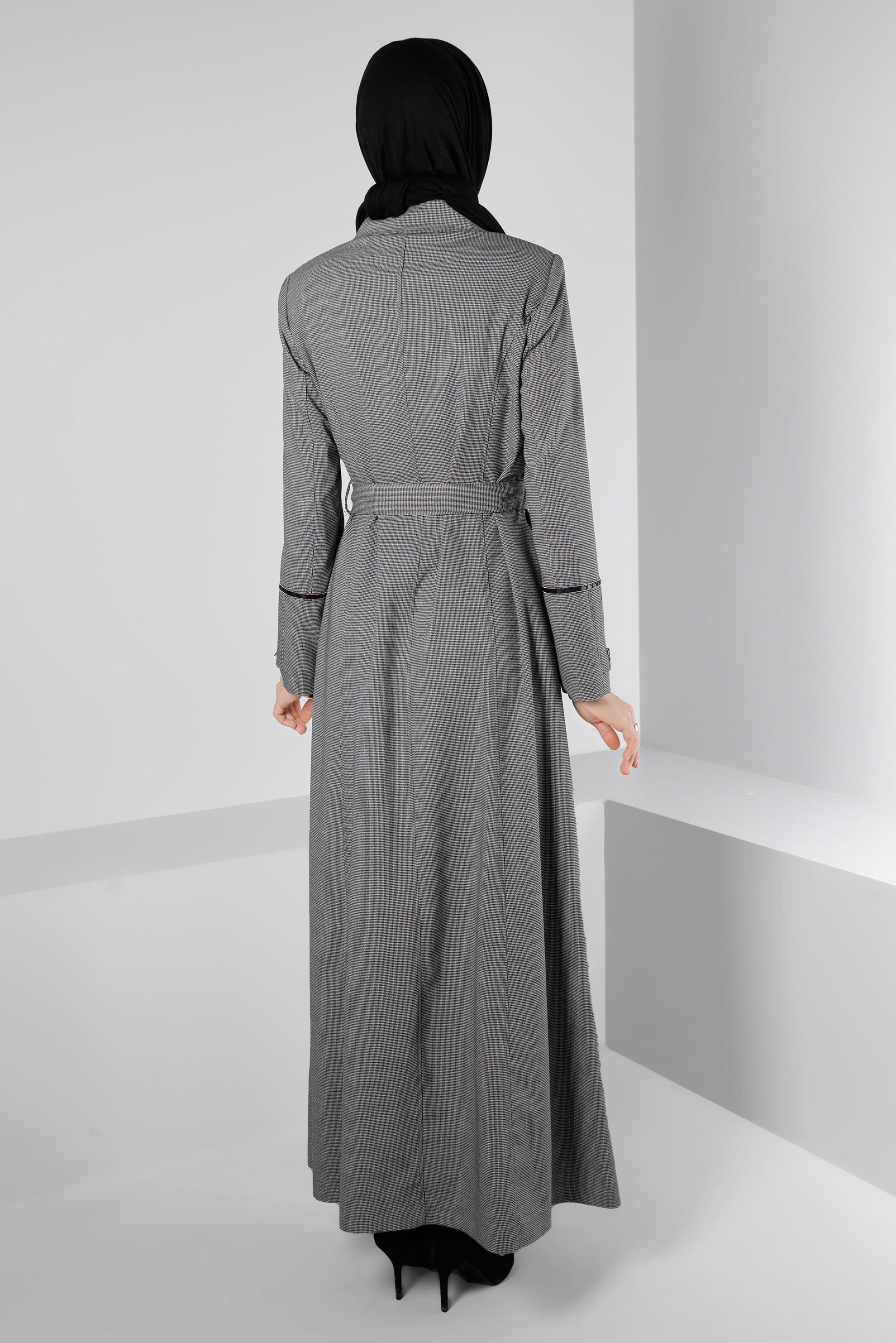 Tesettür giyim SİYAH KUŞAKLI FERMUARLI PARDESÜ 10655 