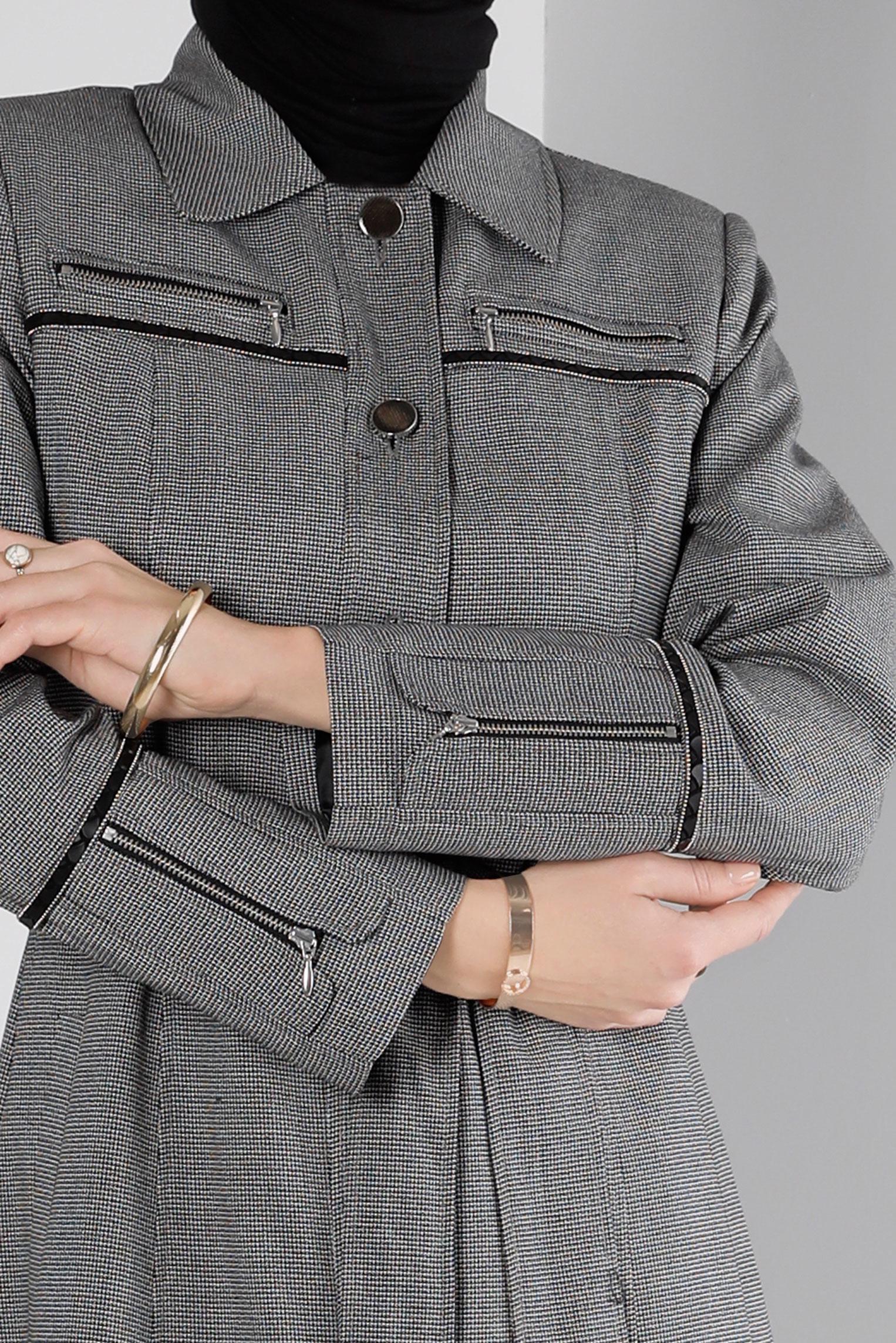 Tesettür giyim SİYAH KUŞAKLI FERMUARLI PARDESÜ 10655 